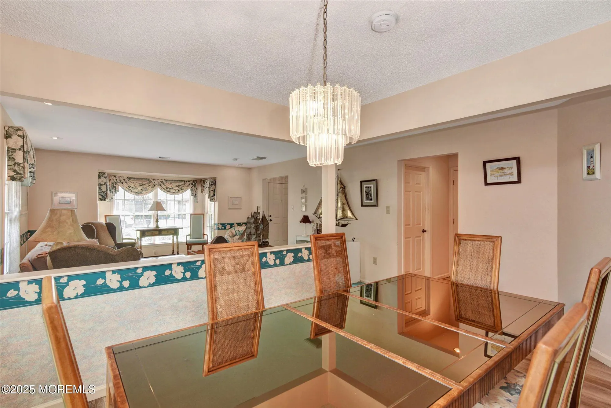 Property Slideshow image 23 of 42 | 1541 alpen ln, Toms River, NJ, 08755