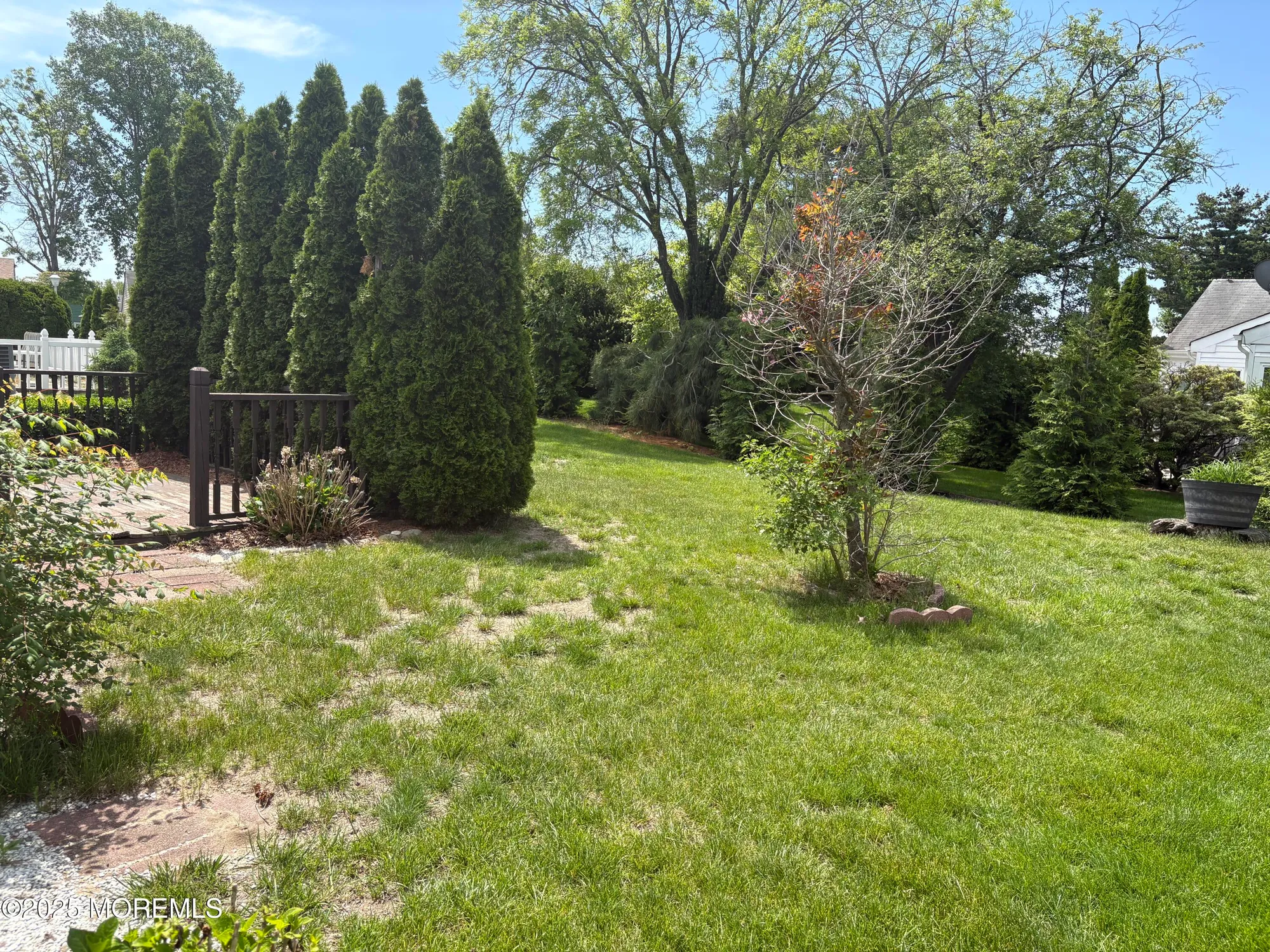 Property Slideshow image 4 of 23 | 21 newbury row, Manchester, NJ, 08759