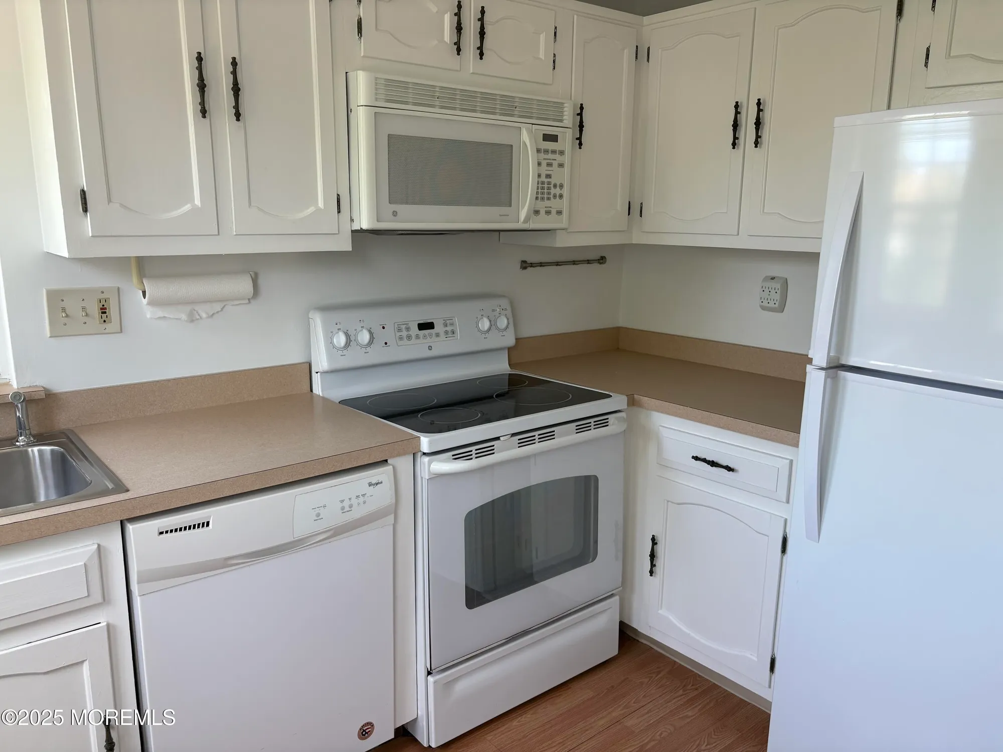 Property Slideshow image 13 of 23 | 21 newbury row, Manchester, NJ, 08759