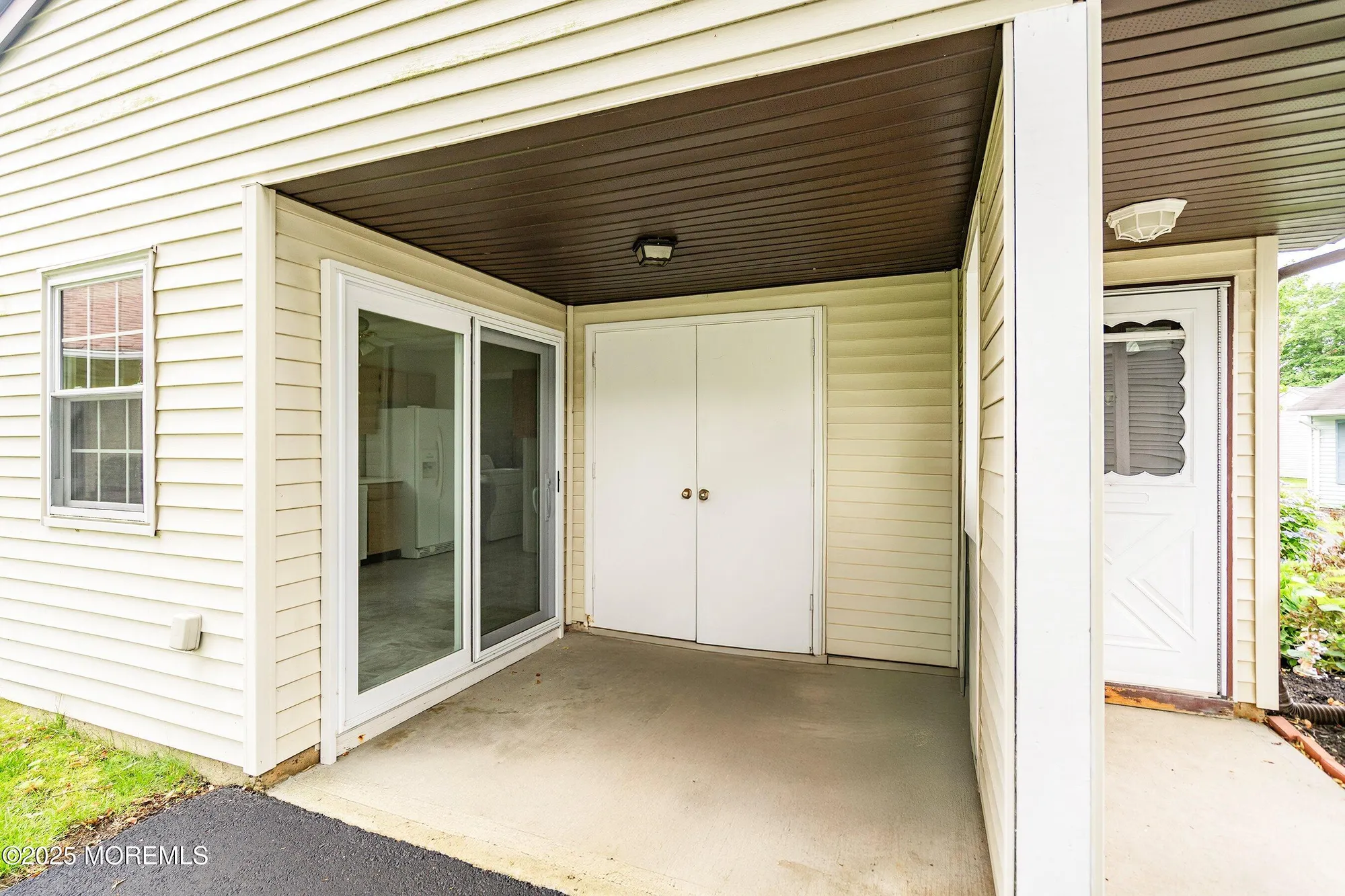 Property Slideshow image 12 of 24 | 23 datchet close # 1000, Freehold, NJ, 07728