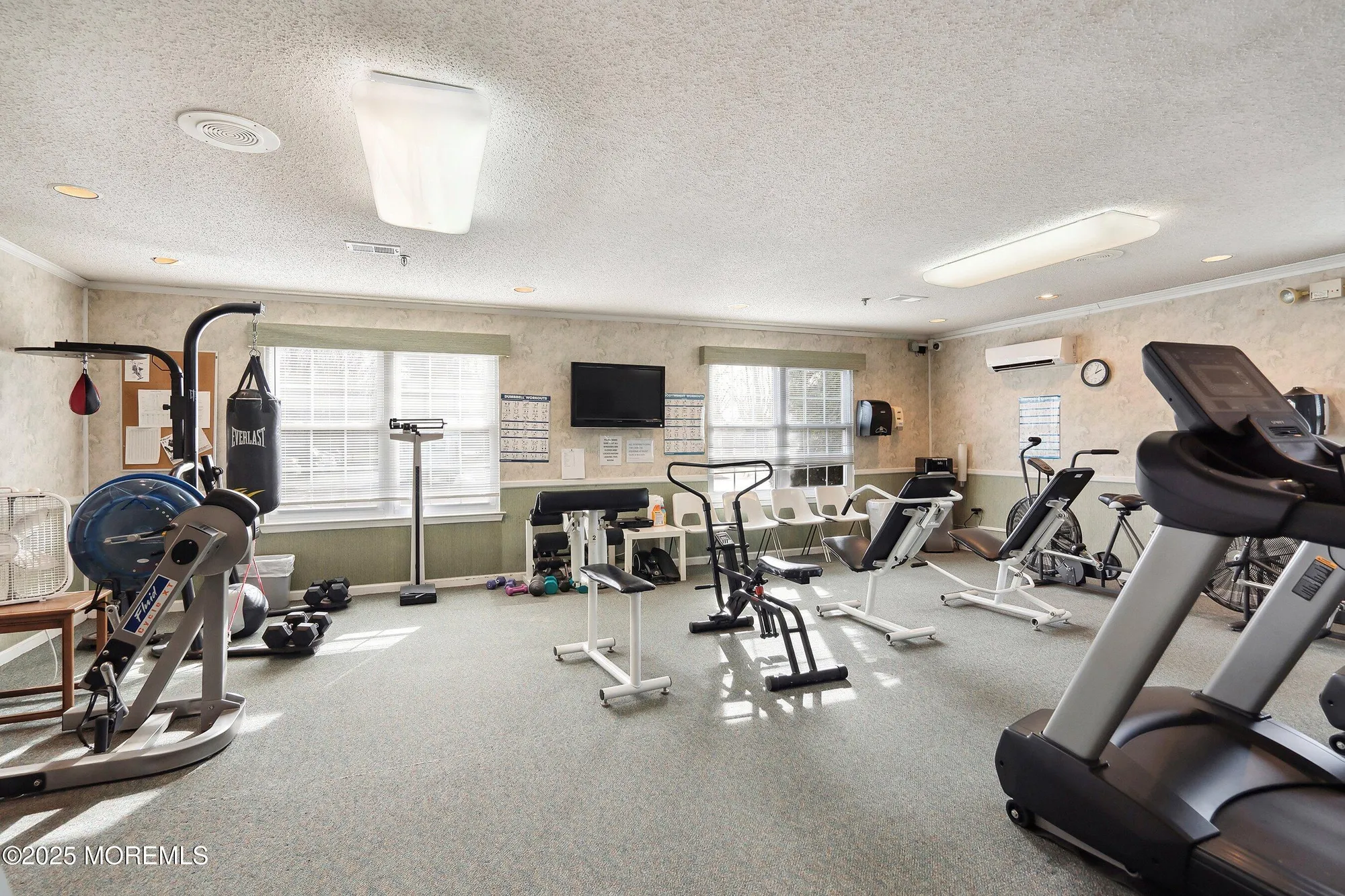 Property Slideshow image 17 of 24 | 23 datchet close # 1000, Freehold, NJ, 07728