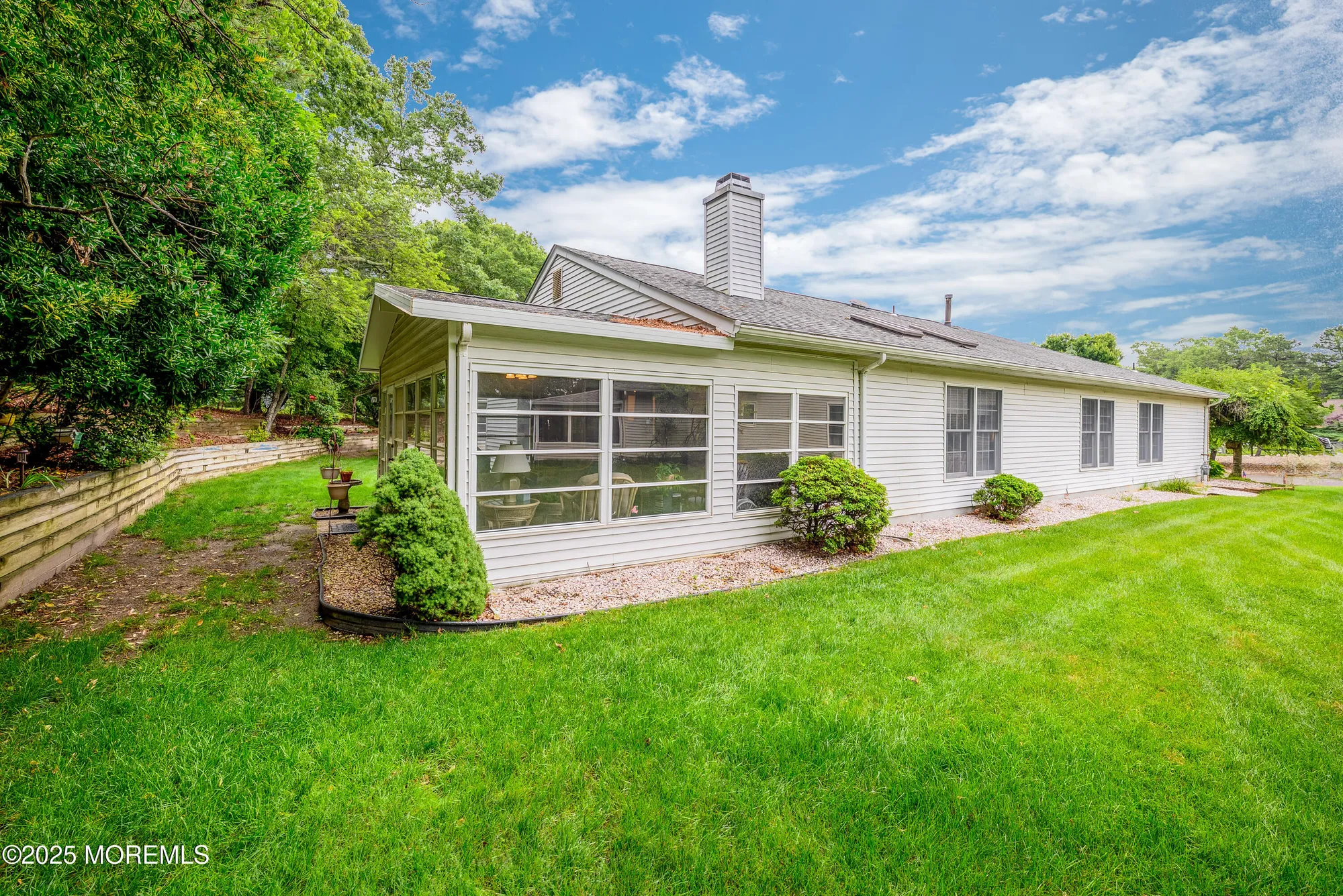 Property Slideshow image 5 of 33 | 1912 quimby ct, Toms River, NJ, 08755