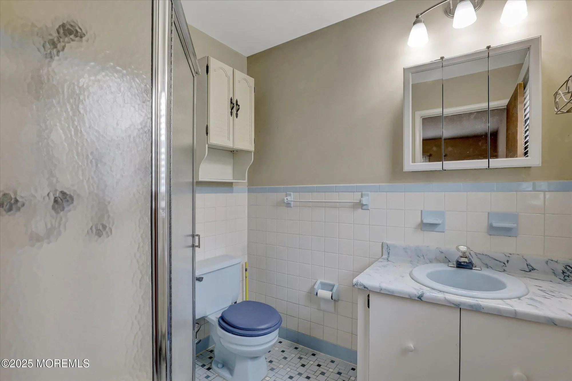 Property Slideshow image 24 of 38 | 266 westbrook dr, Toms River, NJ, 08757