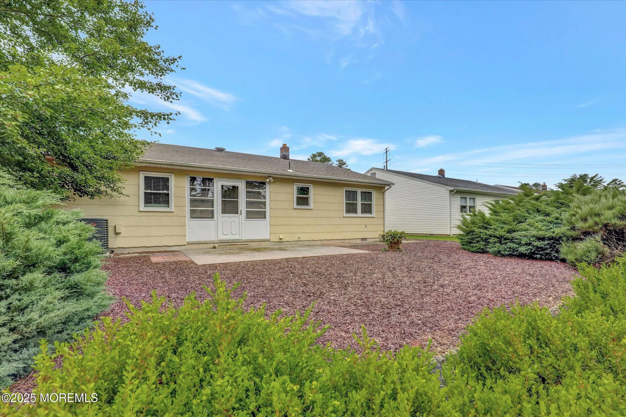 Property Slideshow image 32 of 38 | 266 westbrook dr, Toms River, NJ, 08757