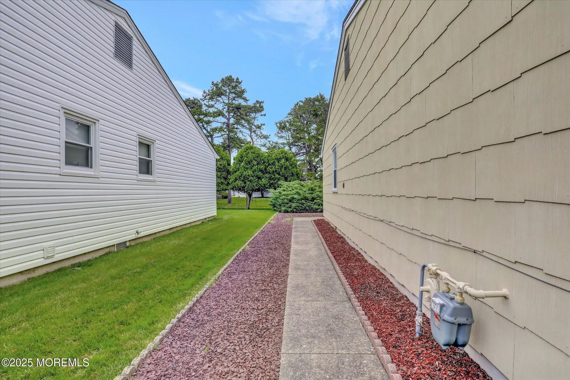 Property Slideshow image 37 of 38 | 266 westbrook dr, Toms River, NJ, 08757