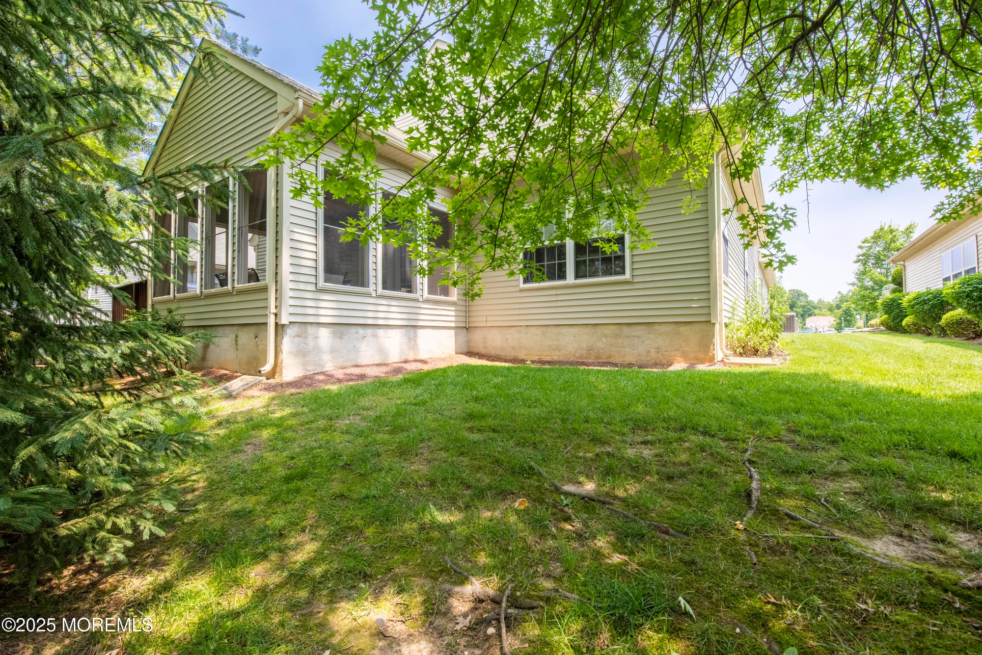 Property Slideshow image 10 of 98 | 221 valencia dr, Monroe, NJ, 08831