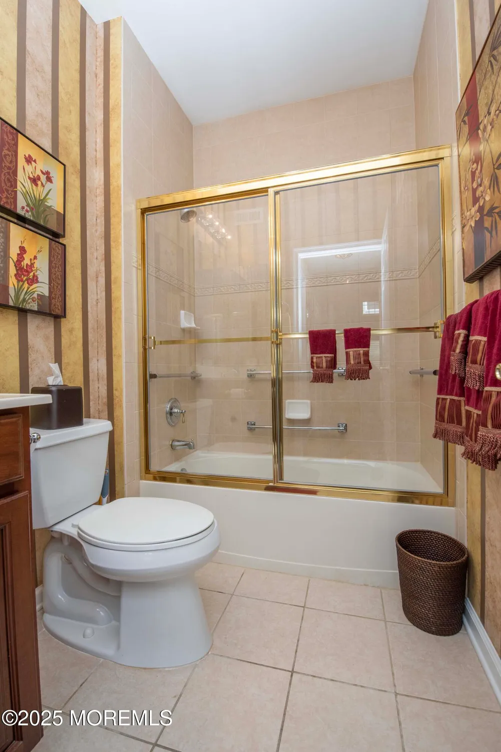 Property Slideshow image 58 of 98 | 221 valencia dr, Monroe, NJ, 08831