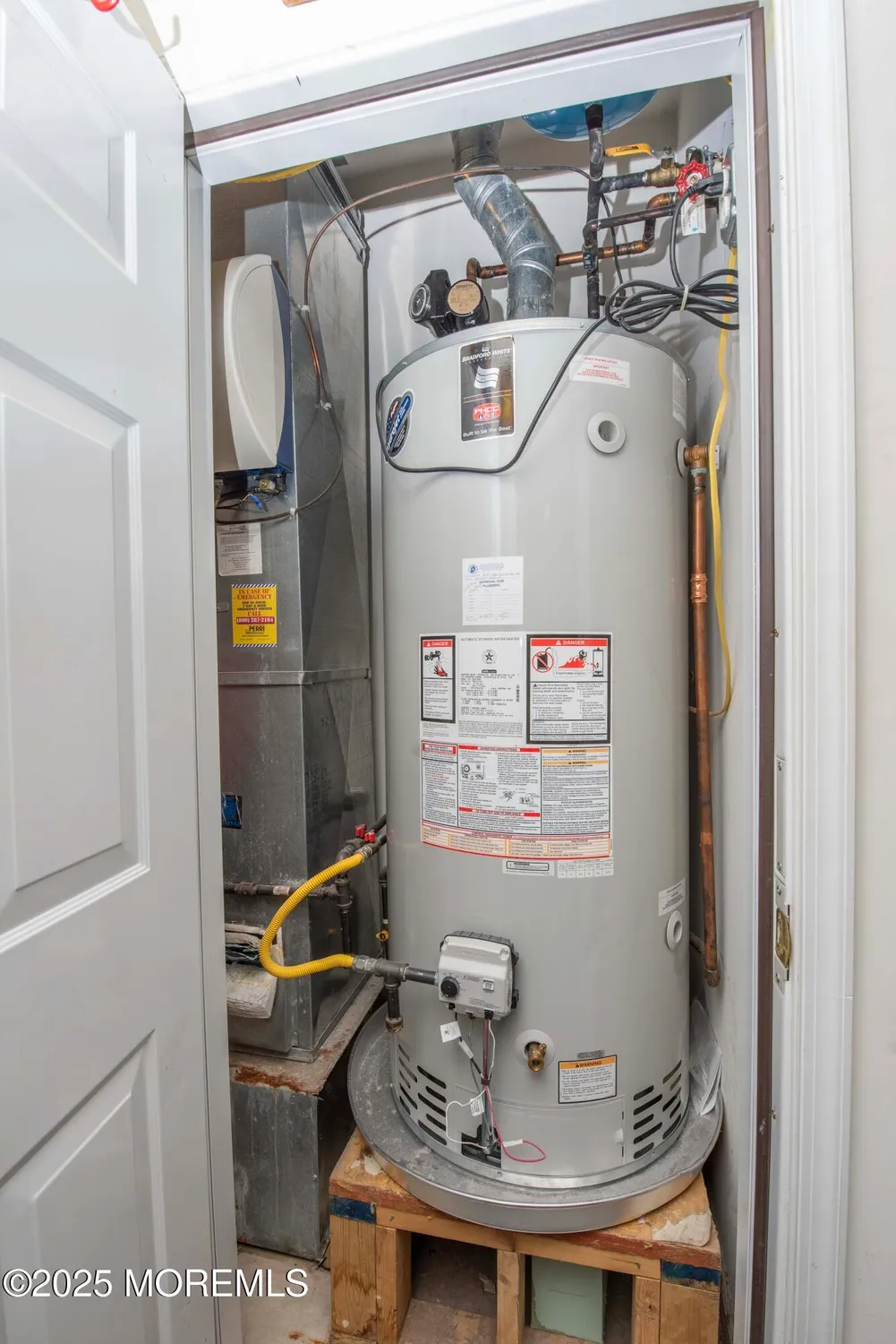 Property Slideshow image 74 of 98 | 221 valencia dr, Monroe, NJ, 08831