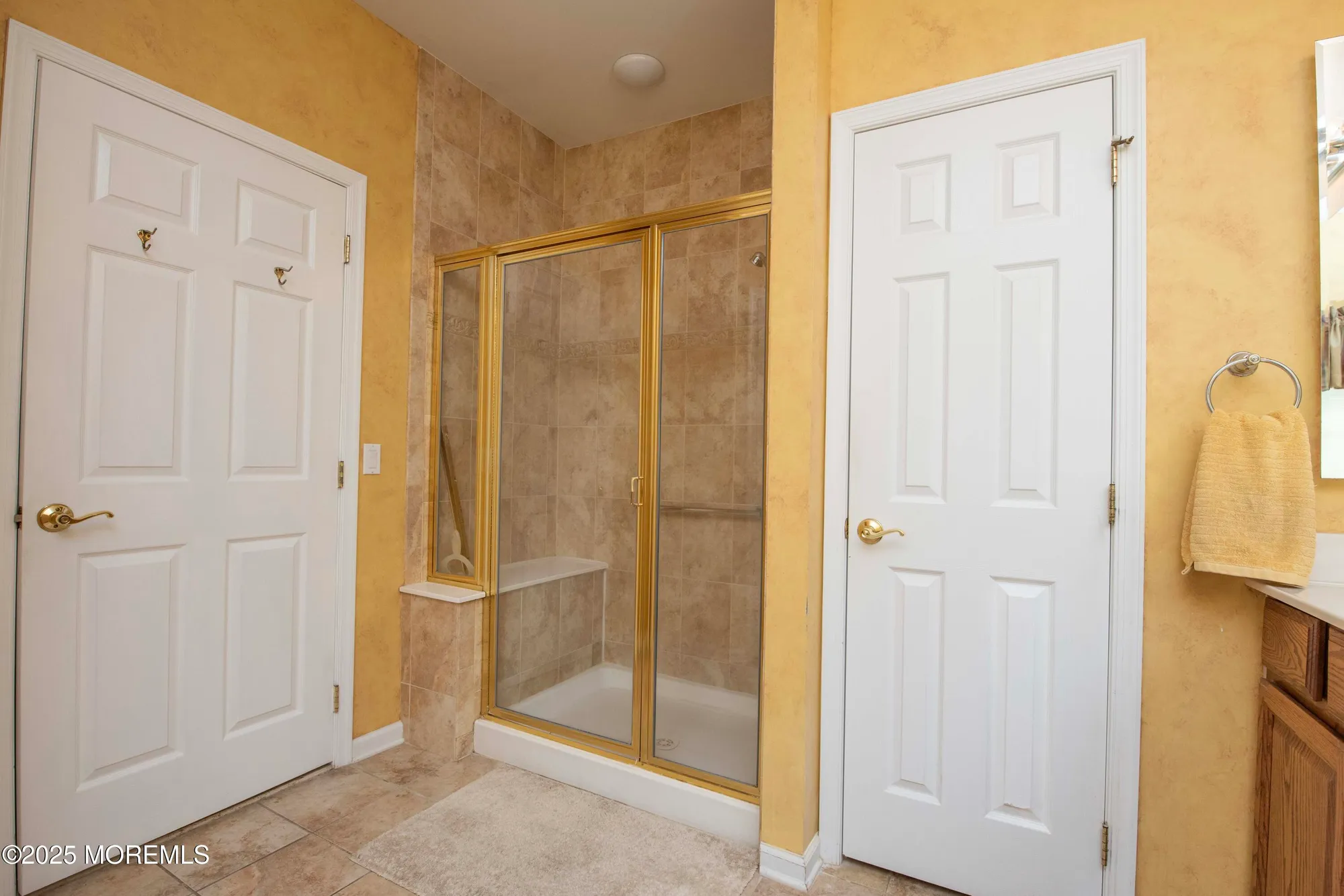 Property Slideshow image 53 of 98 | 221 valencia dr, Monroe, NJ, 08831