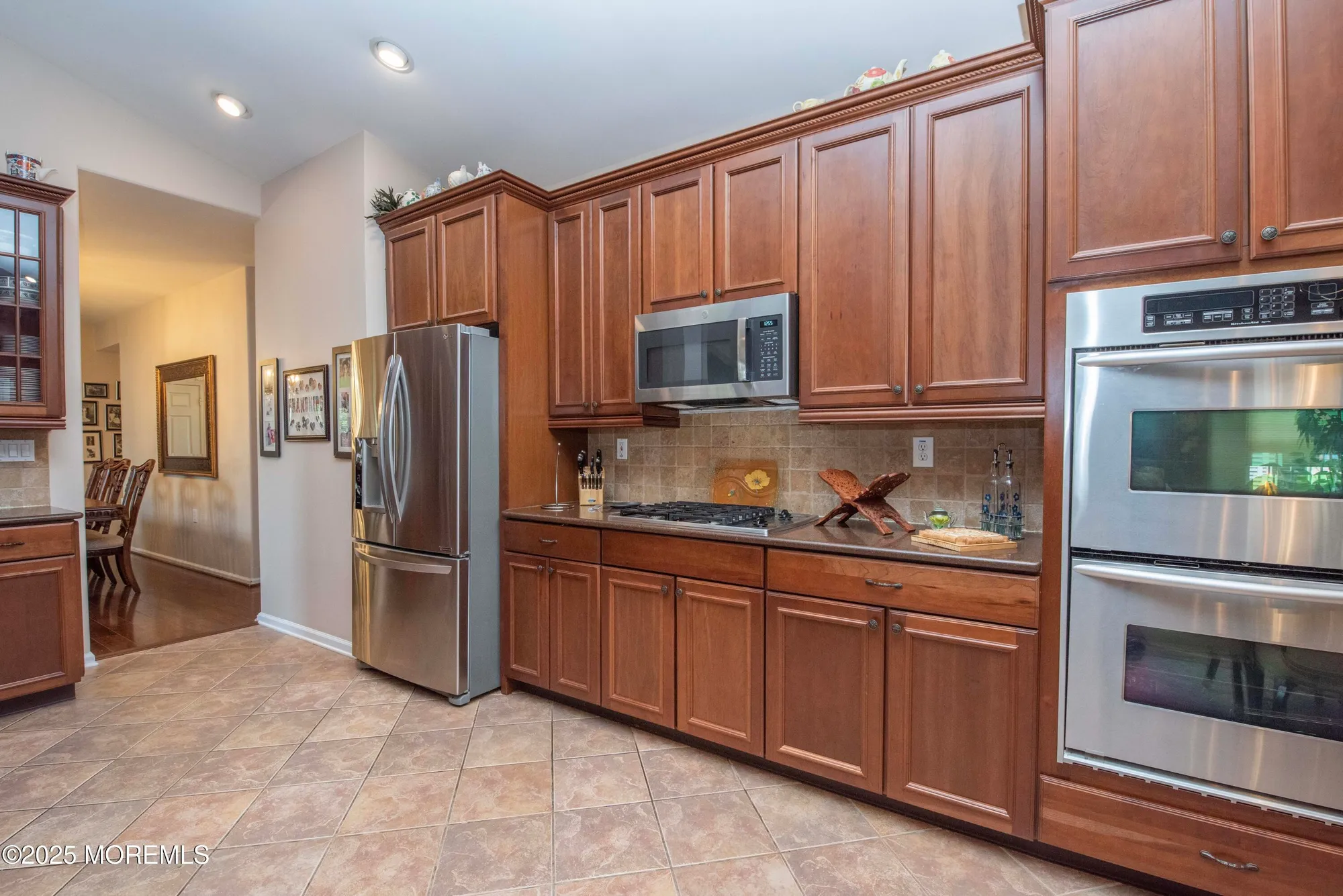 Property Slideshow image 27 of 98 | 221 valencia dr, Monroe, NJ, 08831