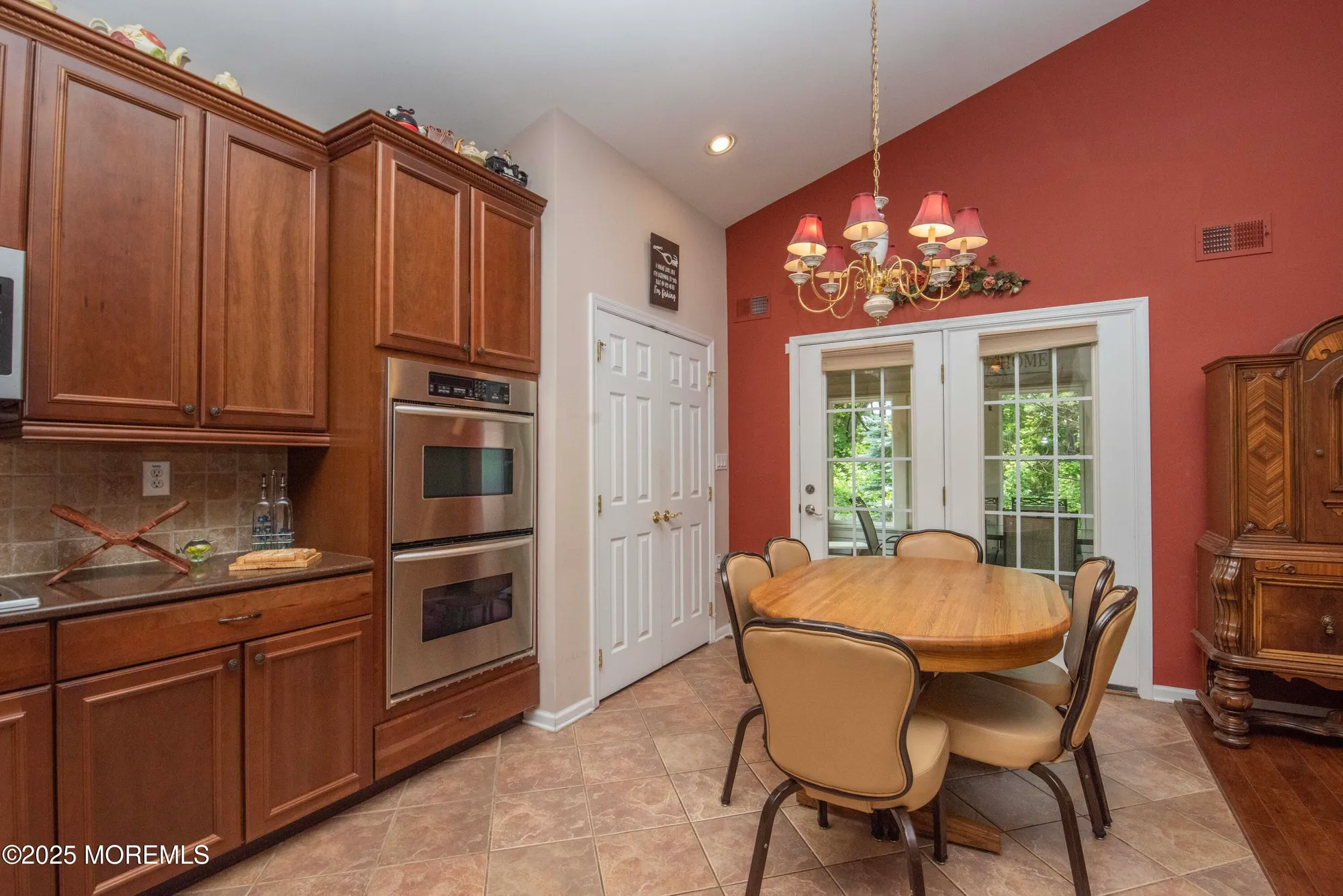 Property Slideshow image 31 of 98 | 221 valencia dr, Monroe, NJ, 08831