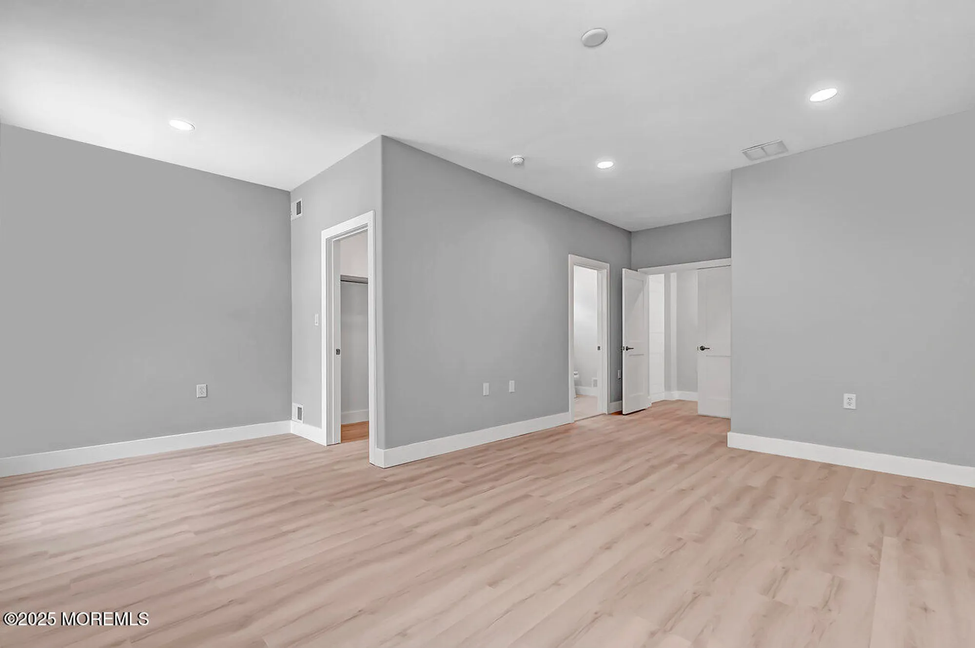 Property Slideshow image 25 of 38 | 31 orleans dr, Manchester, NJ, 08759