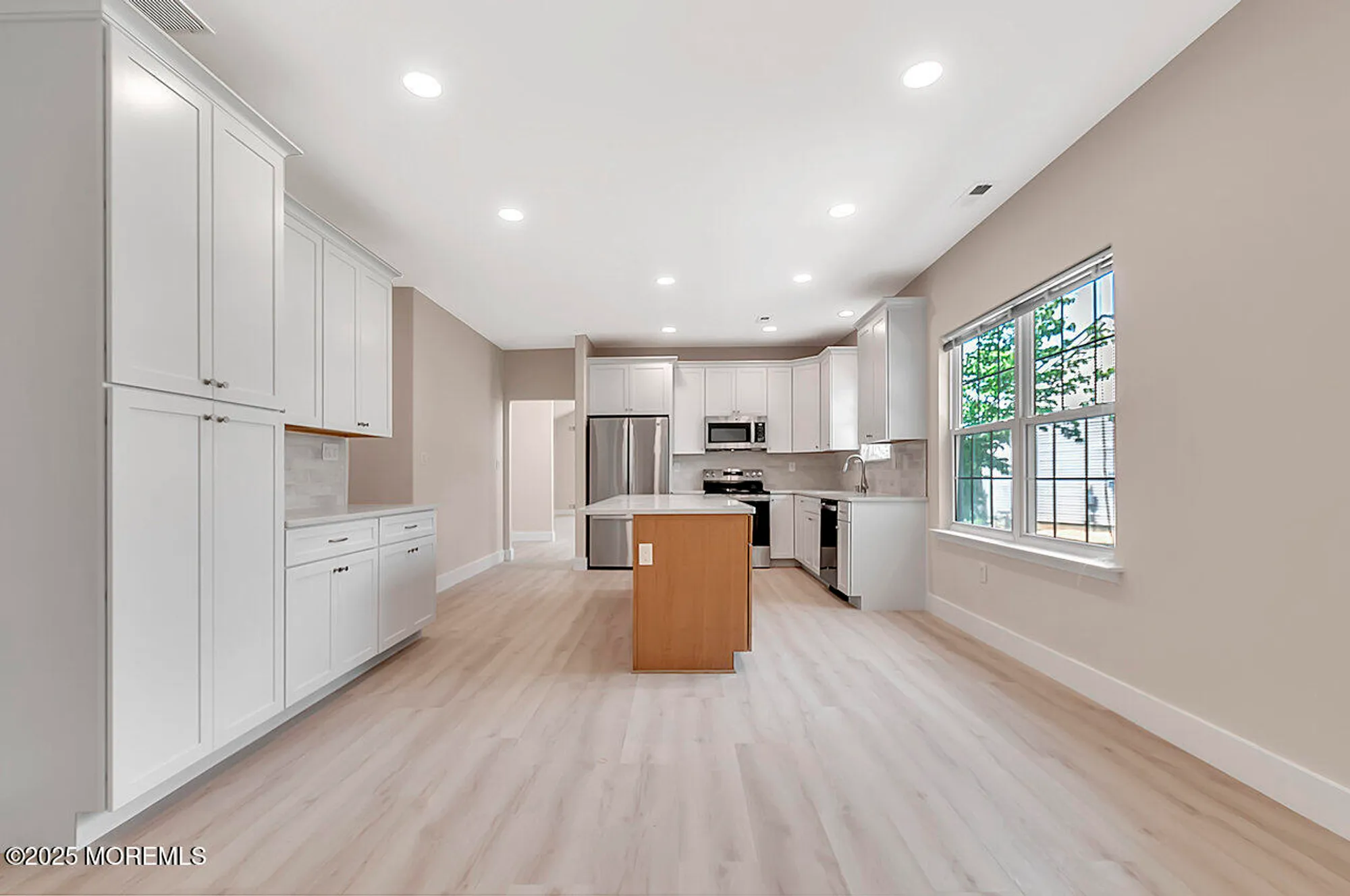 Property Slideshow image 15 of 38 | 31 orleans dr, Manchester, NJ, 08759