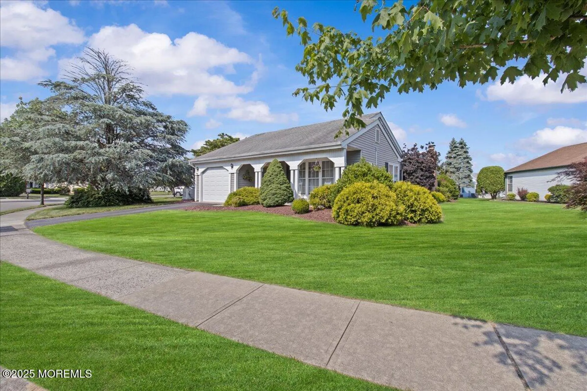 Property Slideshow image 4 of 45 | 50 normanton ave, Manchester, NJ, 08759