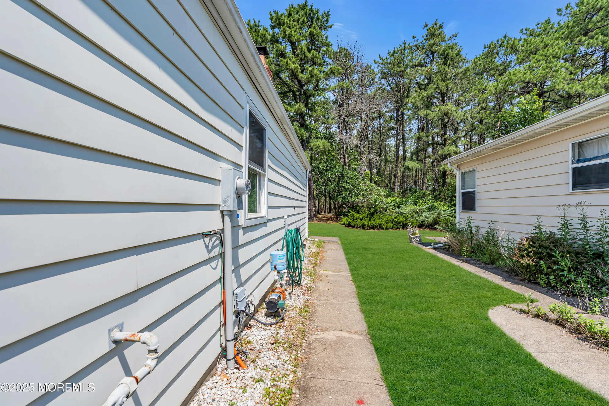 Property Slideshow image 10 of 42 | 14 portsmouth dr, Toms River, NJ, 08757