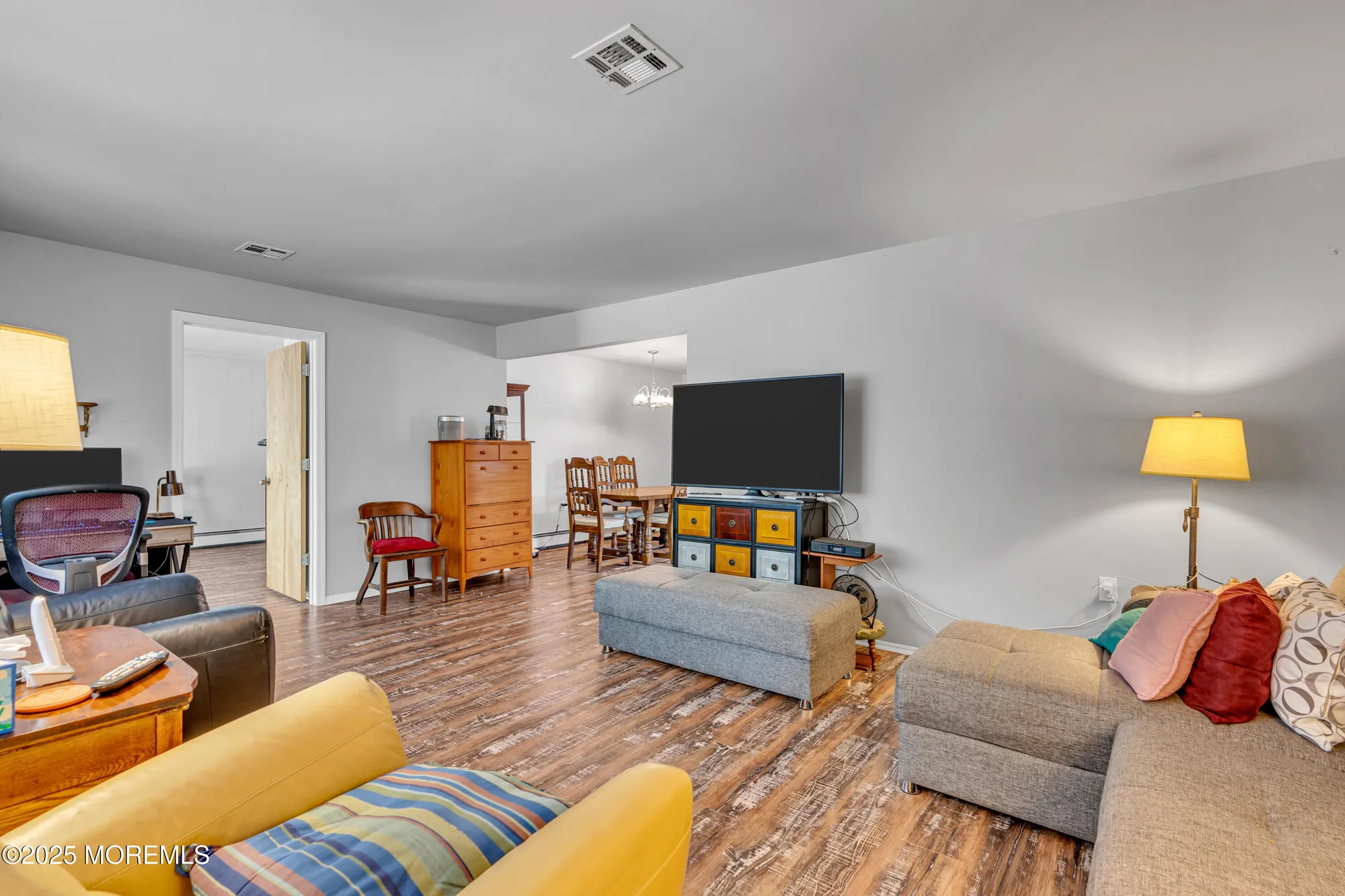 Property Slideshow image 12 of 42 | 14 portsmouth dr, Toms River, NJ, 08757