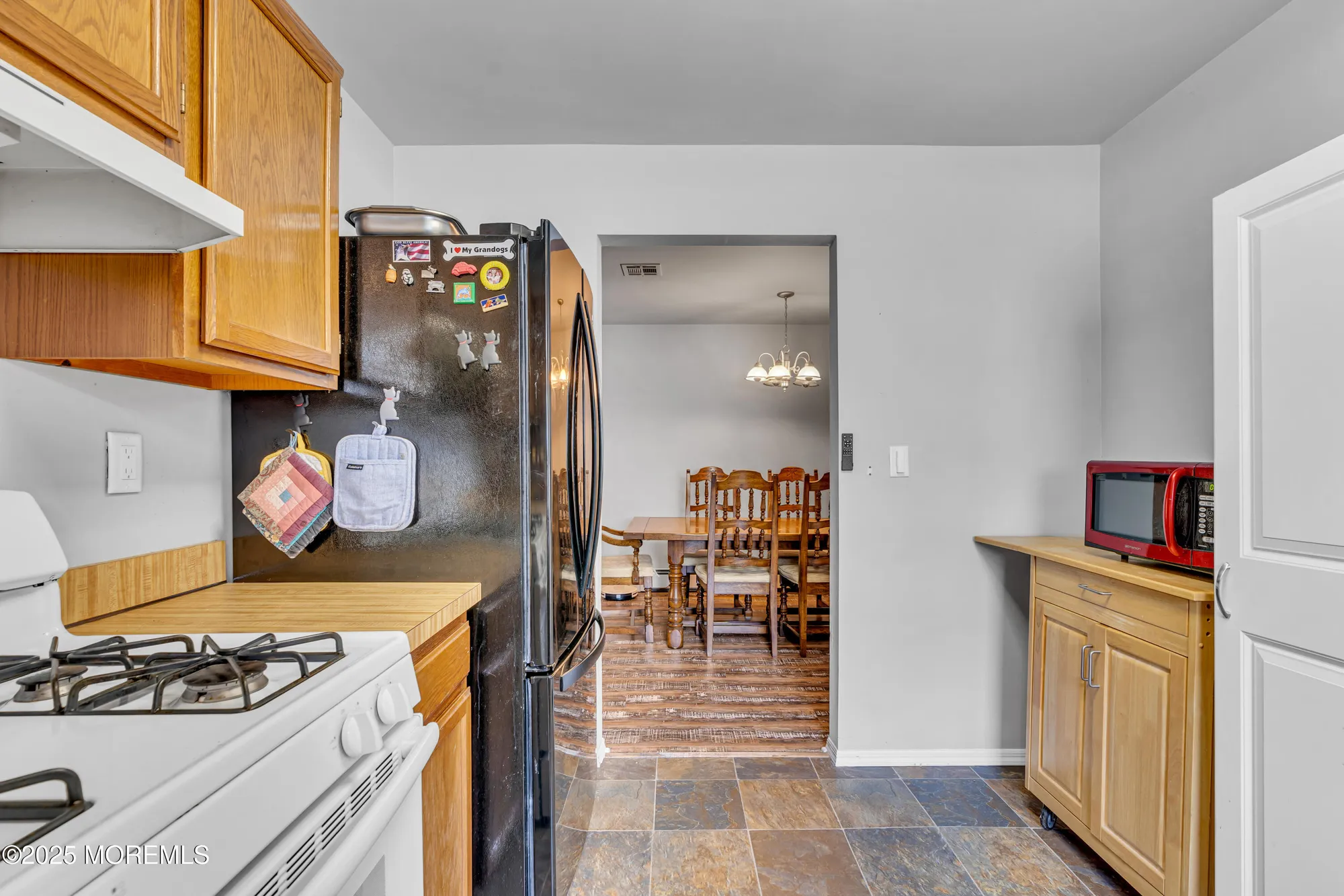 Property Slideshow image 21 of 42 | 14 portsmouth dr, Toms River, NJ, 08757