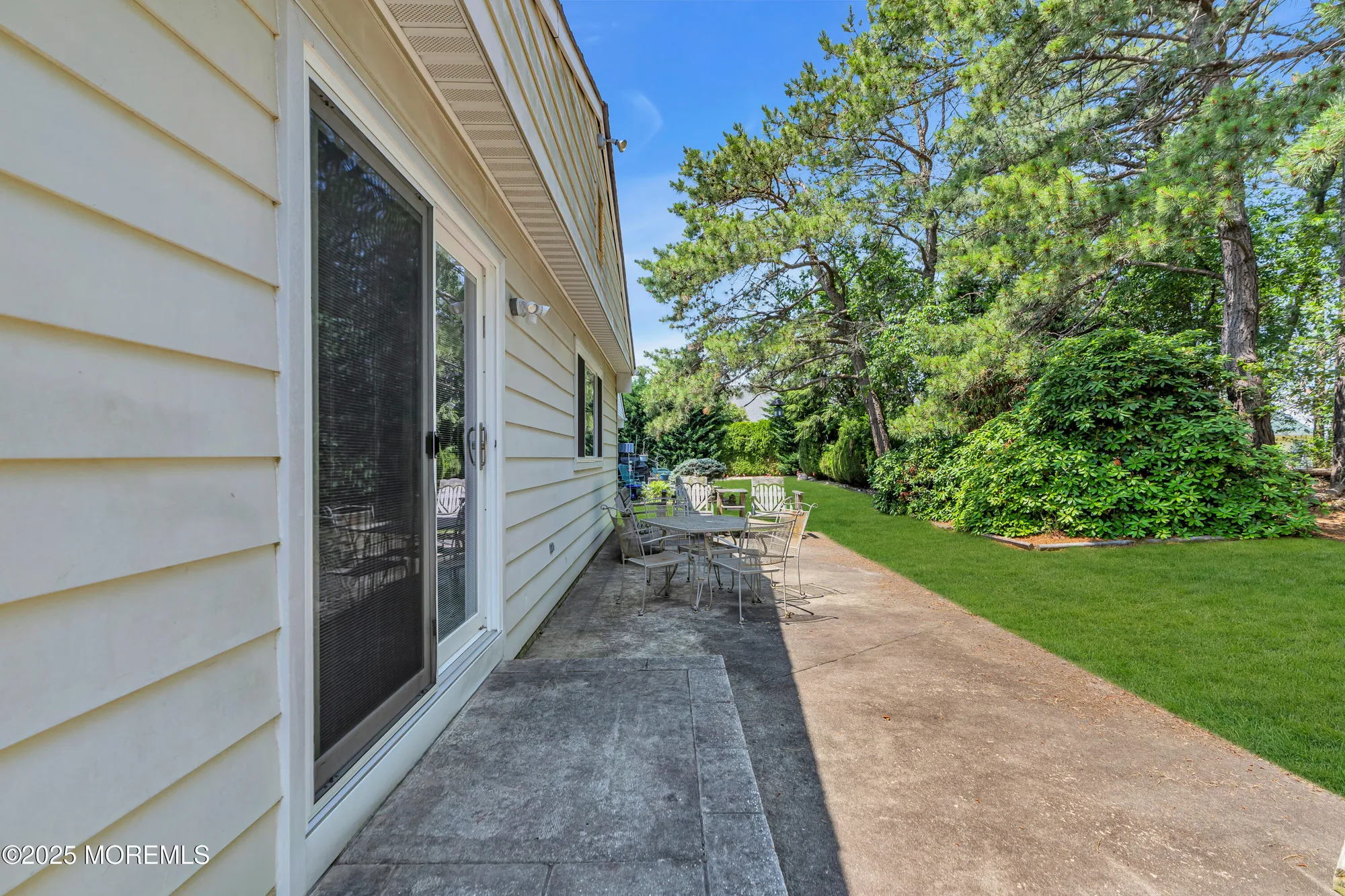 Property Slideshow image 39 of 42 | 14 portsmouth dr, Toms River, NJ, 08757