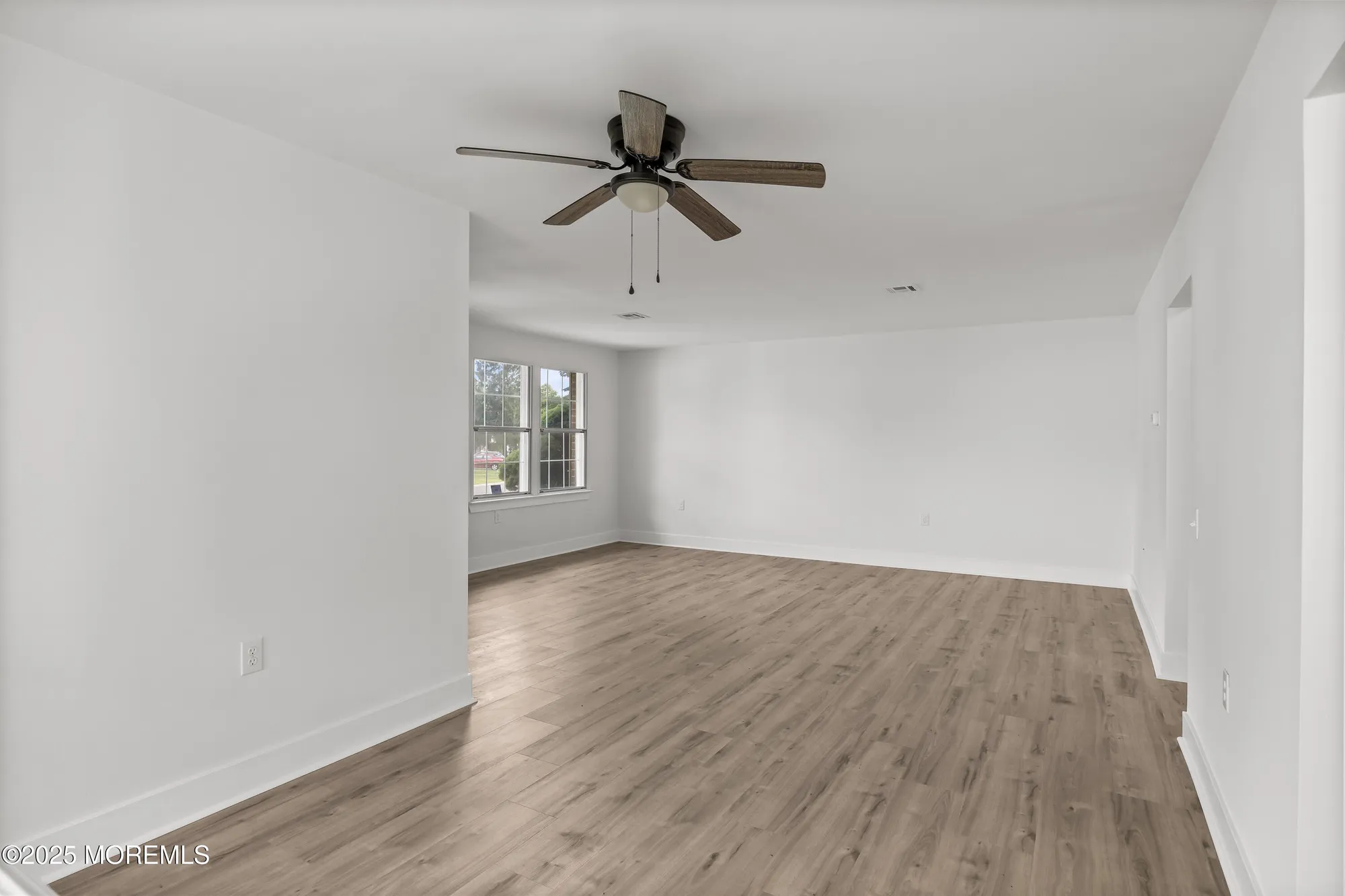 Property Slideshow image 8 of 19 | 8 spg, Manchester, NJ, 08759