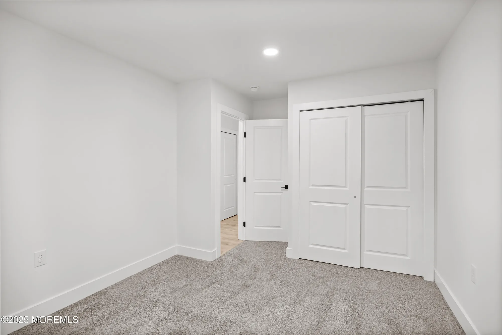 Property Slideshow image 14 of 19 | 8 spg, Manchester, NJ, 08759