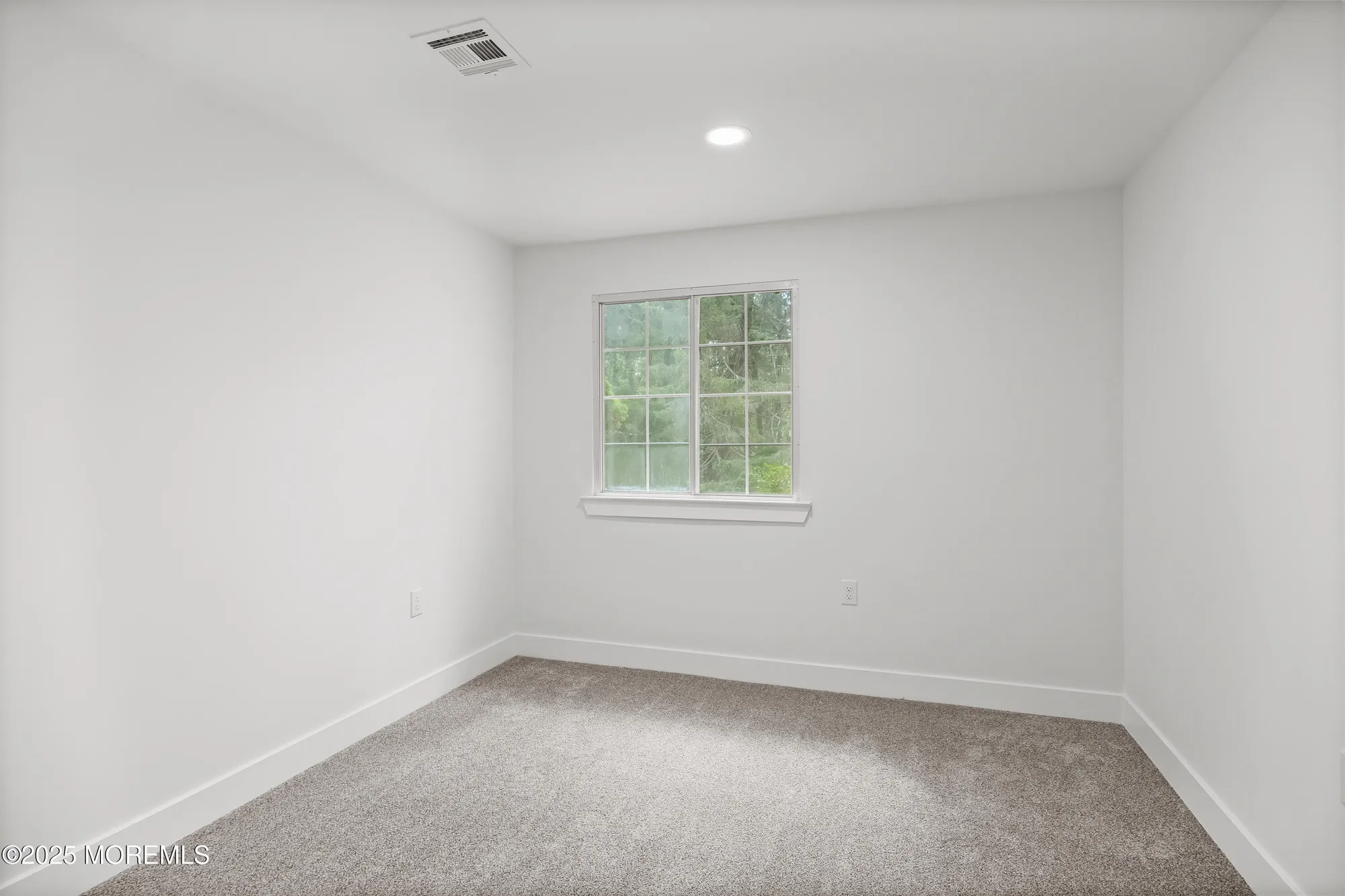 Property Slideshow image 13 of 19 | 8 spg, Manchester, NJ, 08759