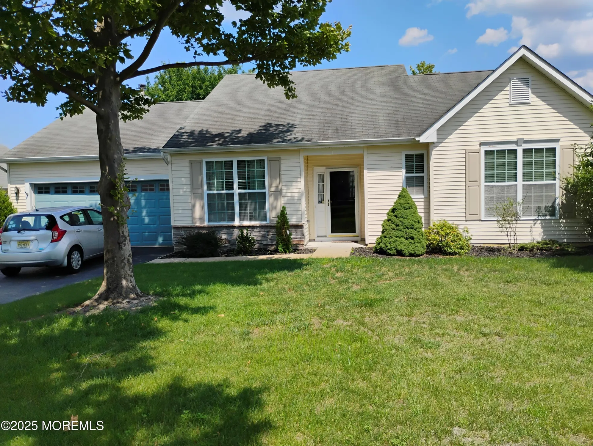 Property Slideshow image 1 of 29 | 1 tara ct, Manchester, NJ, 08759