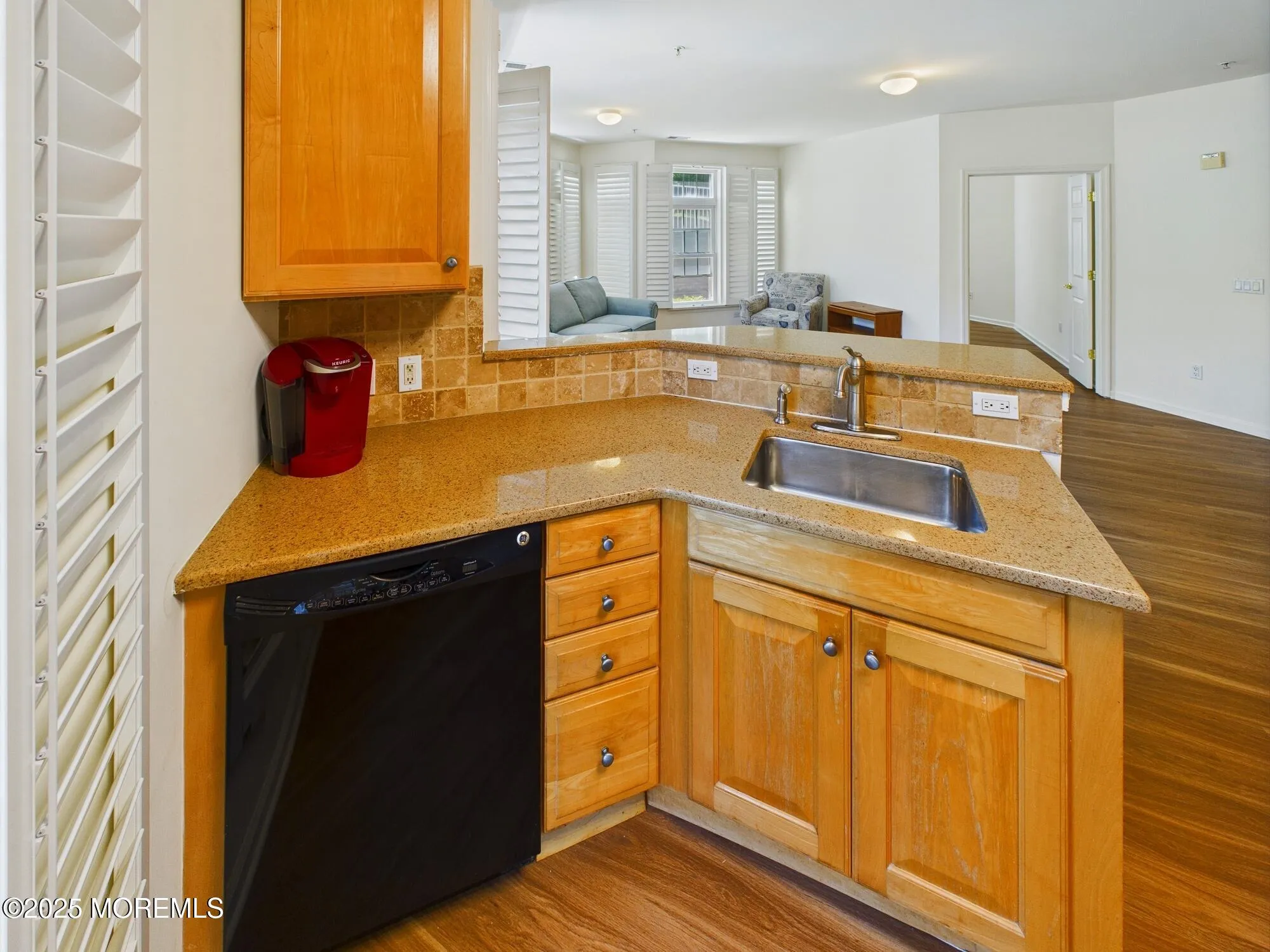 Property Slideshow image 13 of 46 | 1102 cedar village blvd # 102, East Brunswick, NJ, 08816