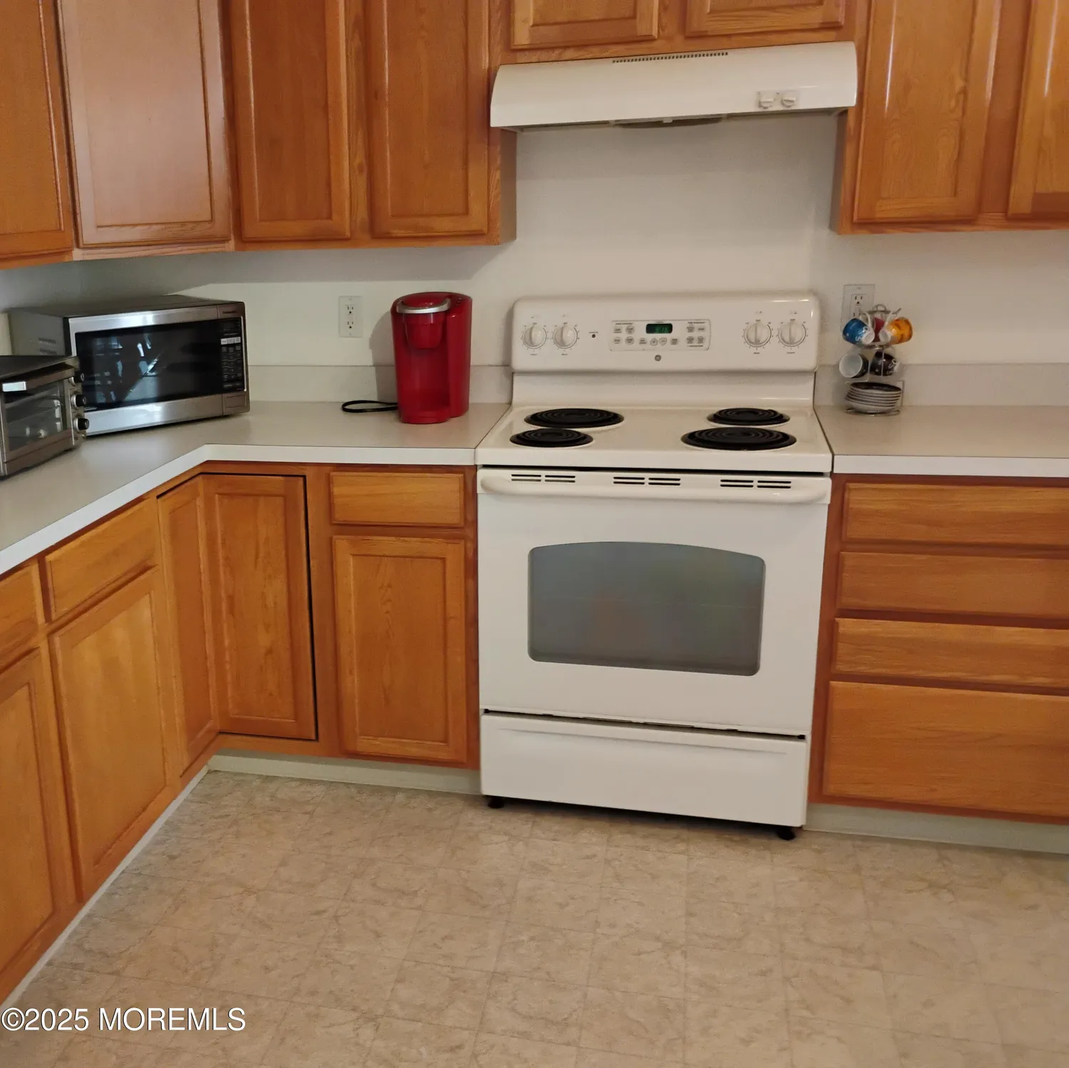 Property Slideshow image 15 of 29 | 1 tara ct, Manchester, NJ, 08759