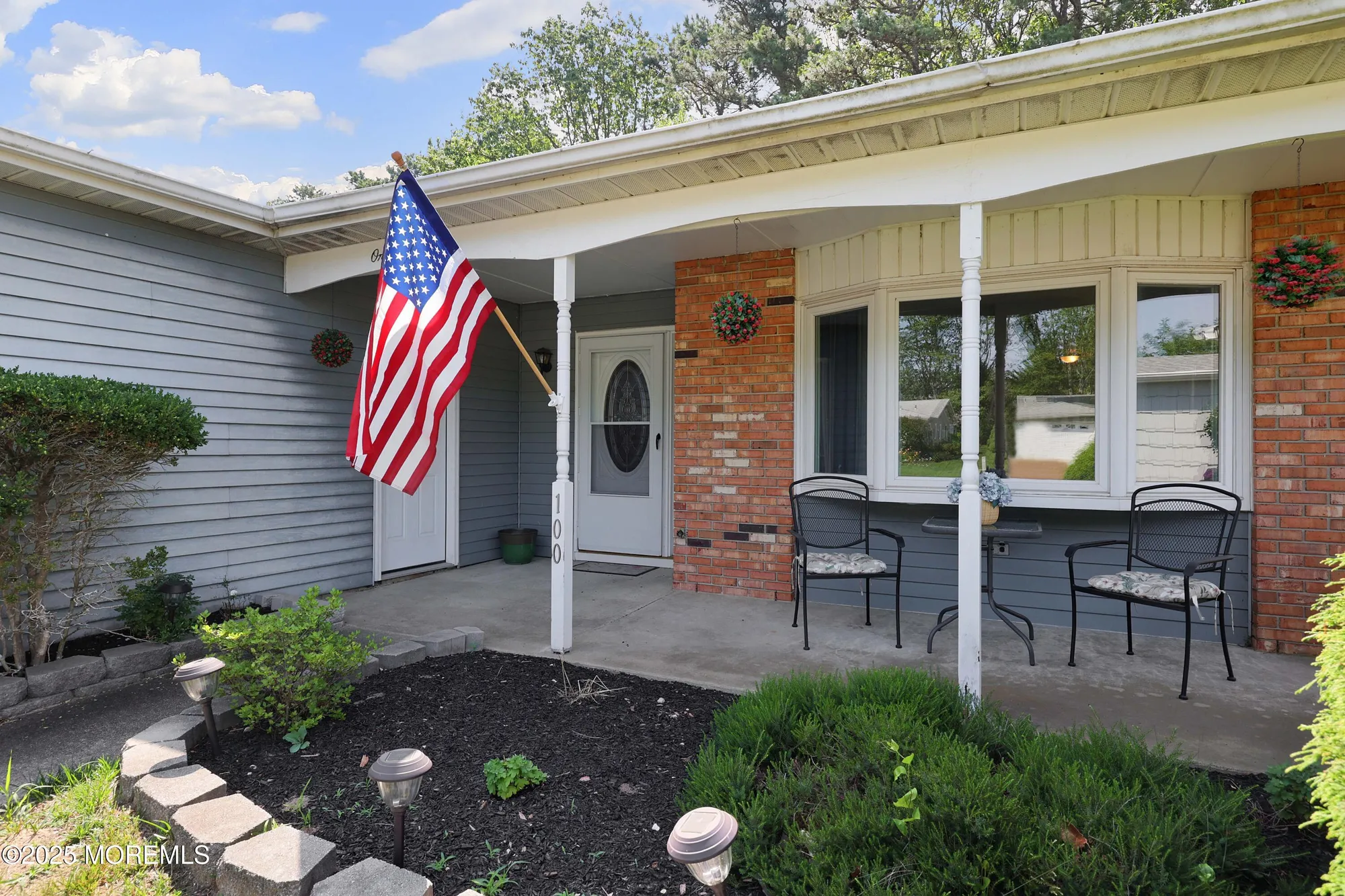 Property Slideshow image 2 of 28 | 100 courtshire dr, Brick, NJ, 08723