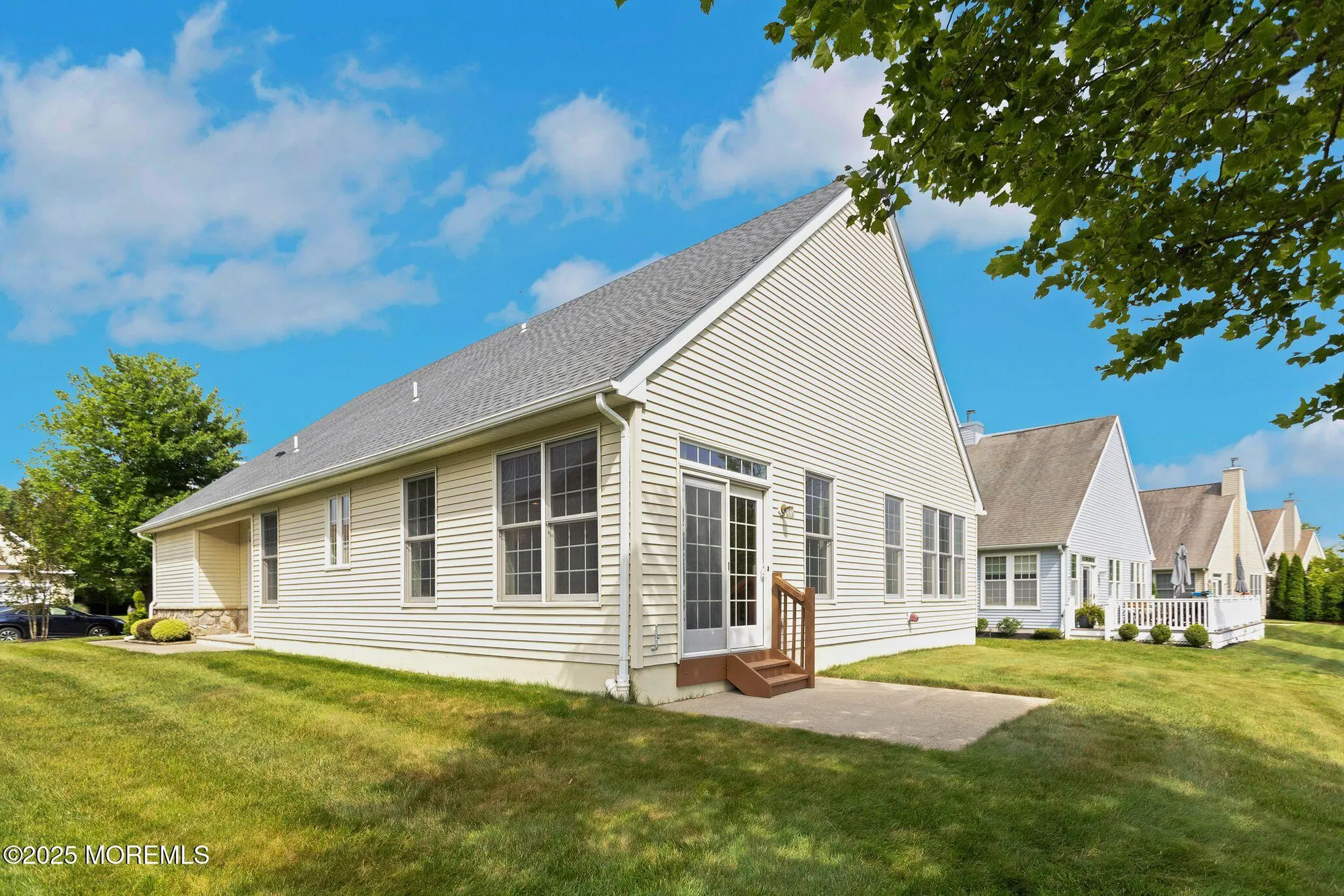 Property Slideshow image 14 of 14 | 41 redwood dr, Asbury Park, NJ, 07712