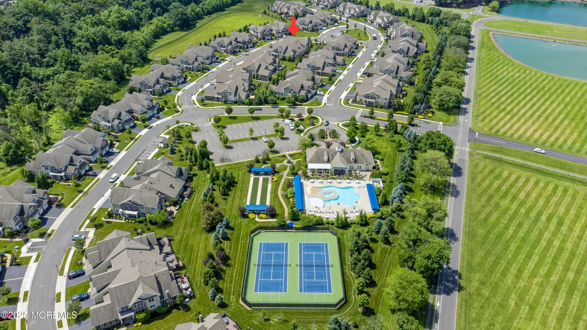 Property Slideshow image 37 of 40 | 17 spalding dr, Holmdel, NJ, 07733