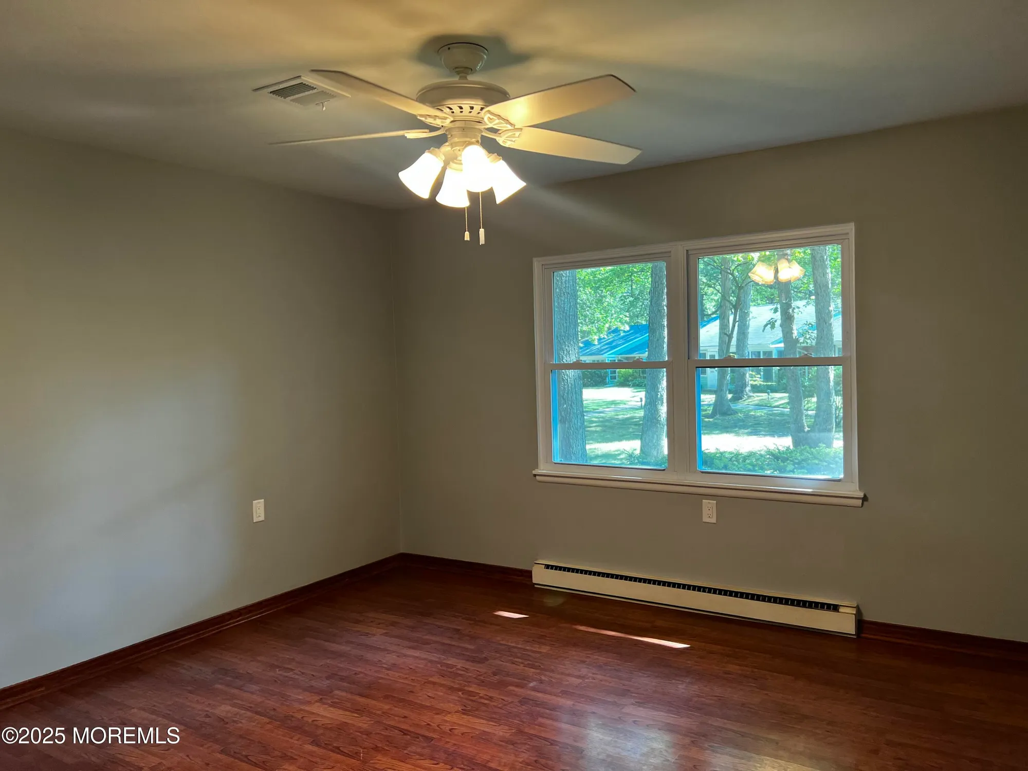 Property Slideshow image 14 of 29 | 131 farrington ct b, Lakewood, NJ, 08701