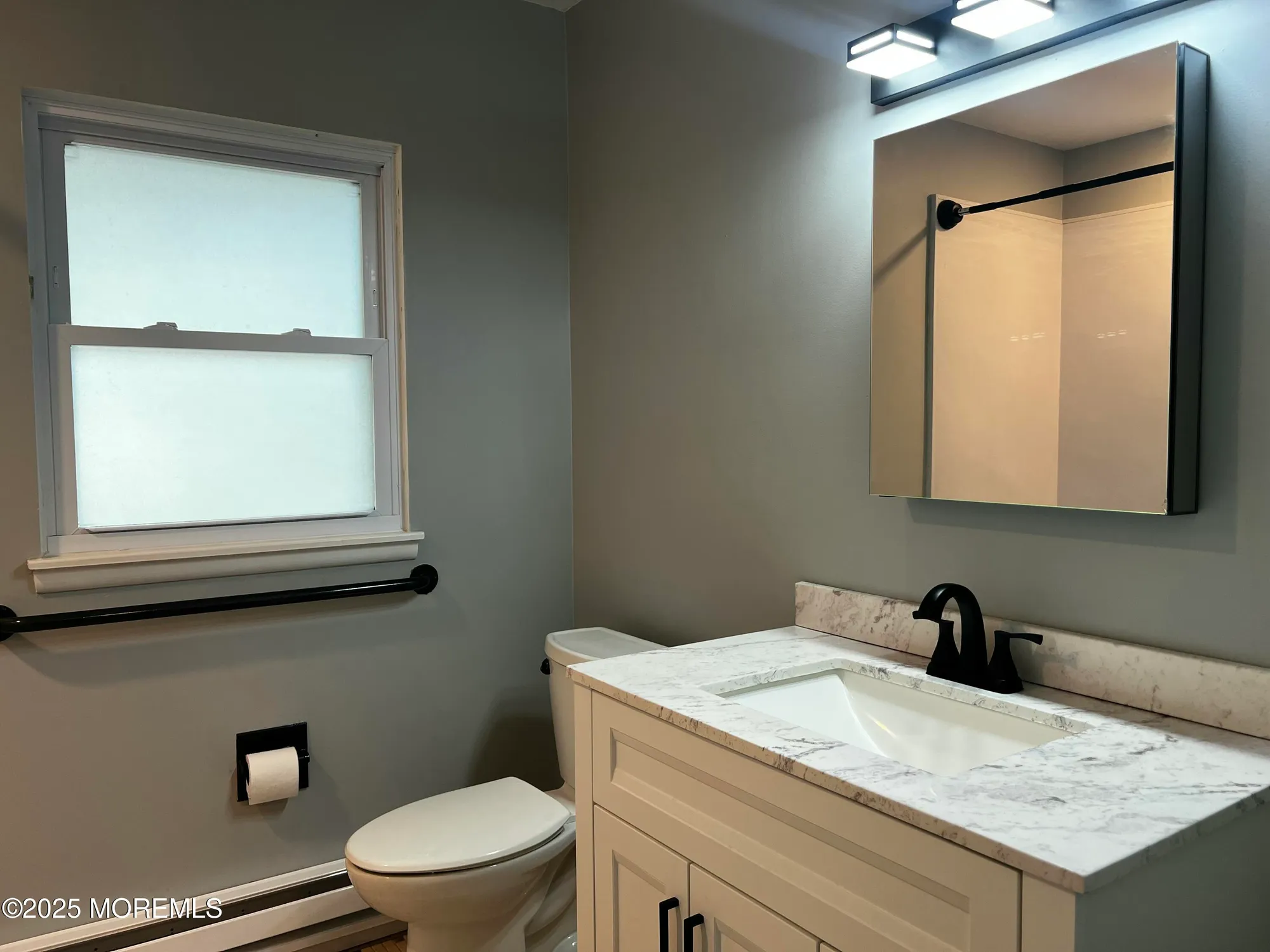 Property Slideshow image 11 of 29 | 131 farrington ct b, Lakewood, NJ, 08701