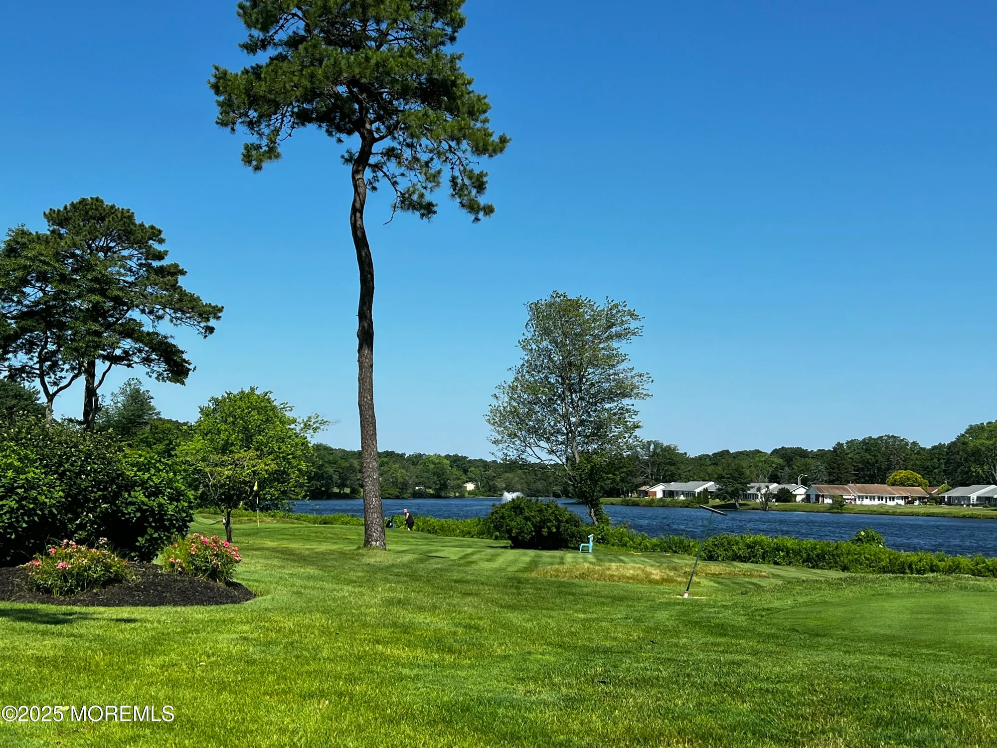 Property Slideshow image 23 of 29 | 131 farrington ct b, Lakewood, NJ, 08701