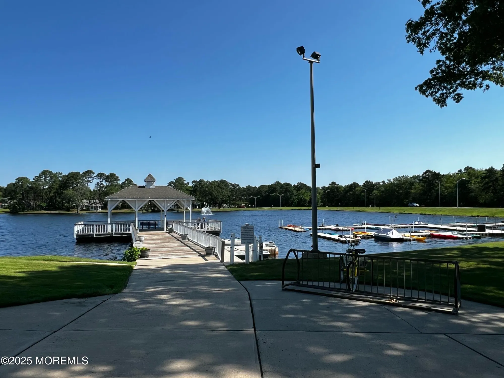 Property Slideshow image 18 of 29 | 131 farrington ct b, Lakewood, NJ, 08701