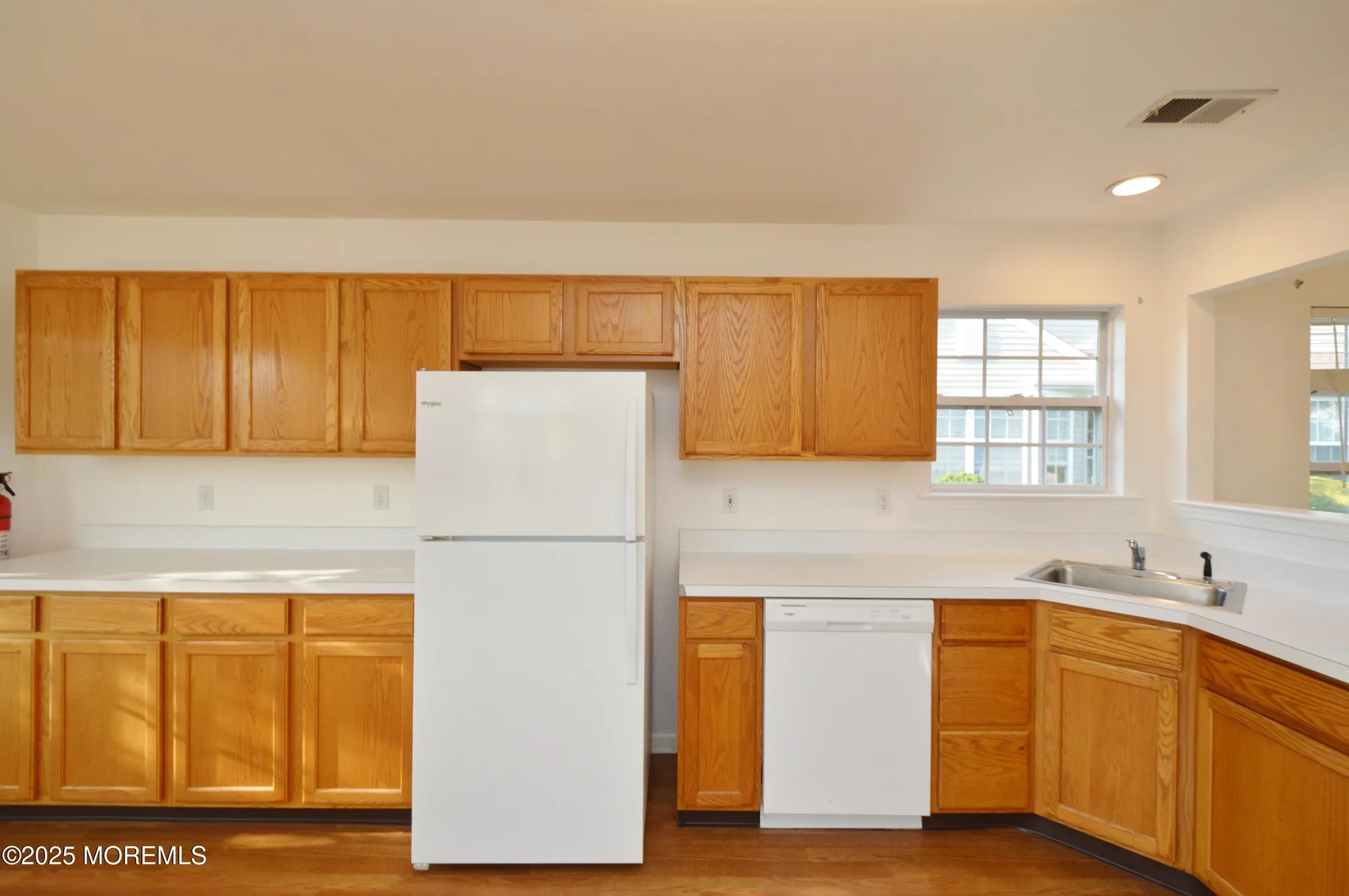 Property Slideshow image 10 of 35 | 3333 deep river ln, Toms River, NJ, 08755