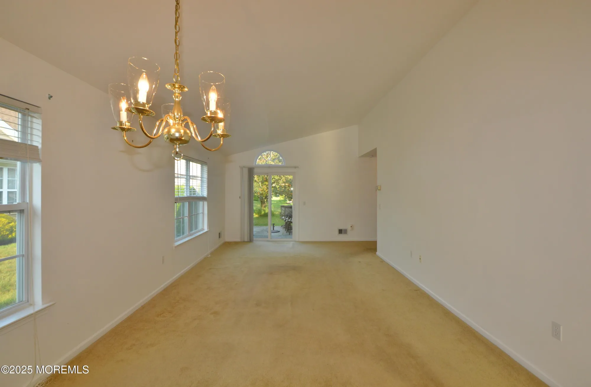 Property Slideshow image 13 of 35 | 3333 deep river ln, Toms River, NJ, 08755