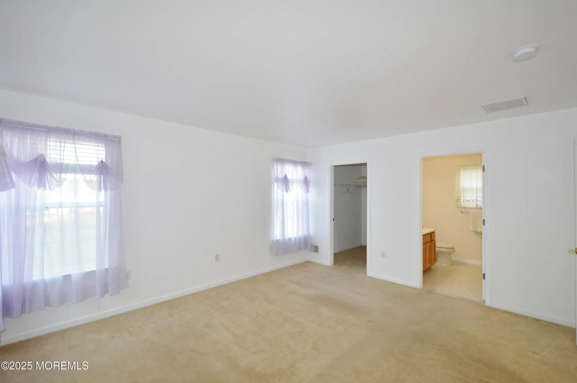 Property Slideshow image 18 of 35 | 3333 deep river ln, Toms River, NJ, 08755