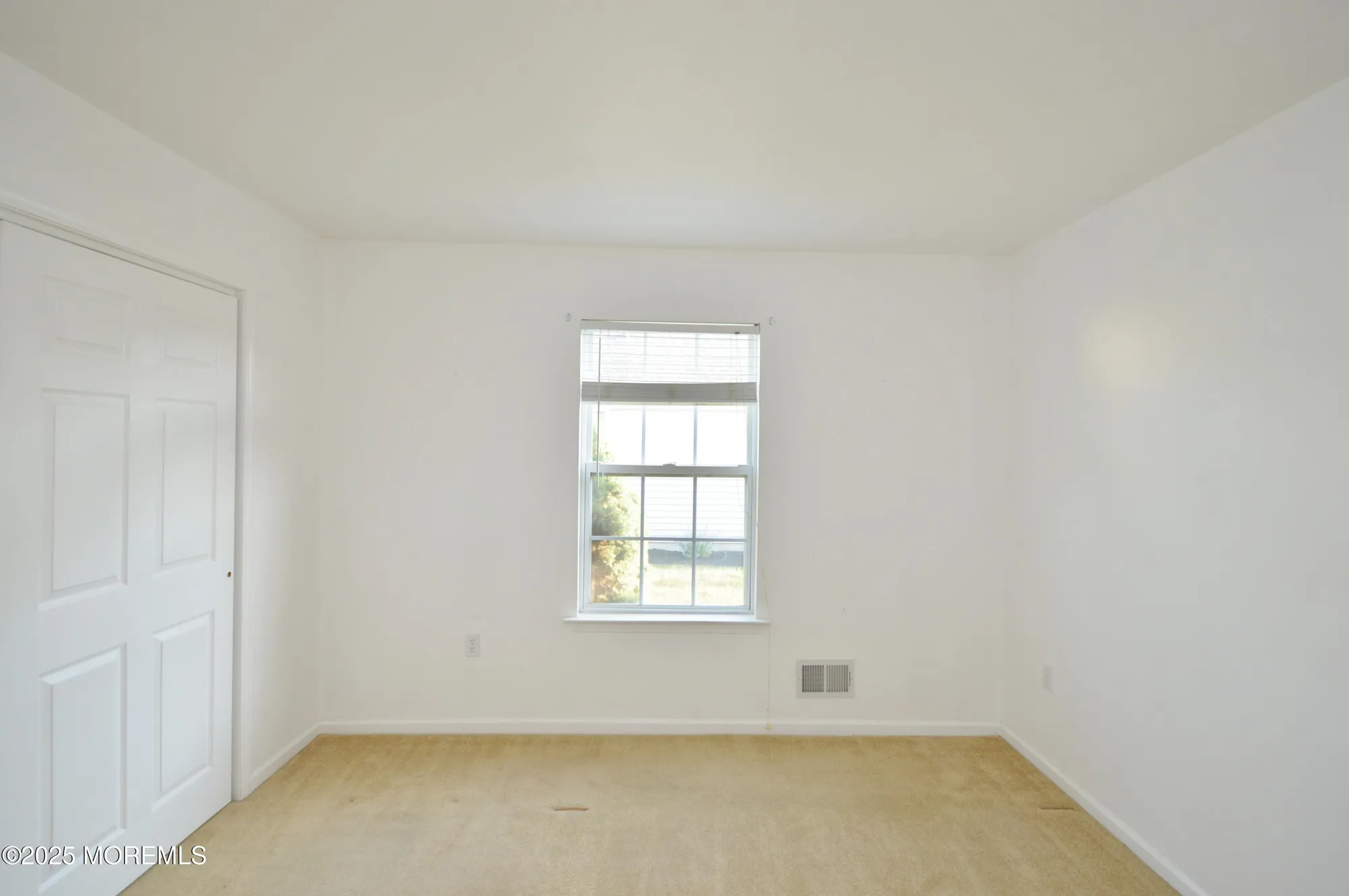 Property Slideshow image 21 of 35 | 3333 deep river ln, Toms River, NJ, 08755