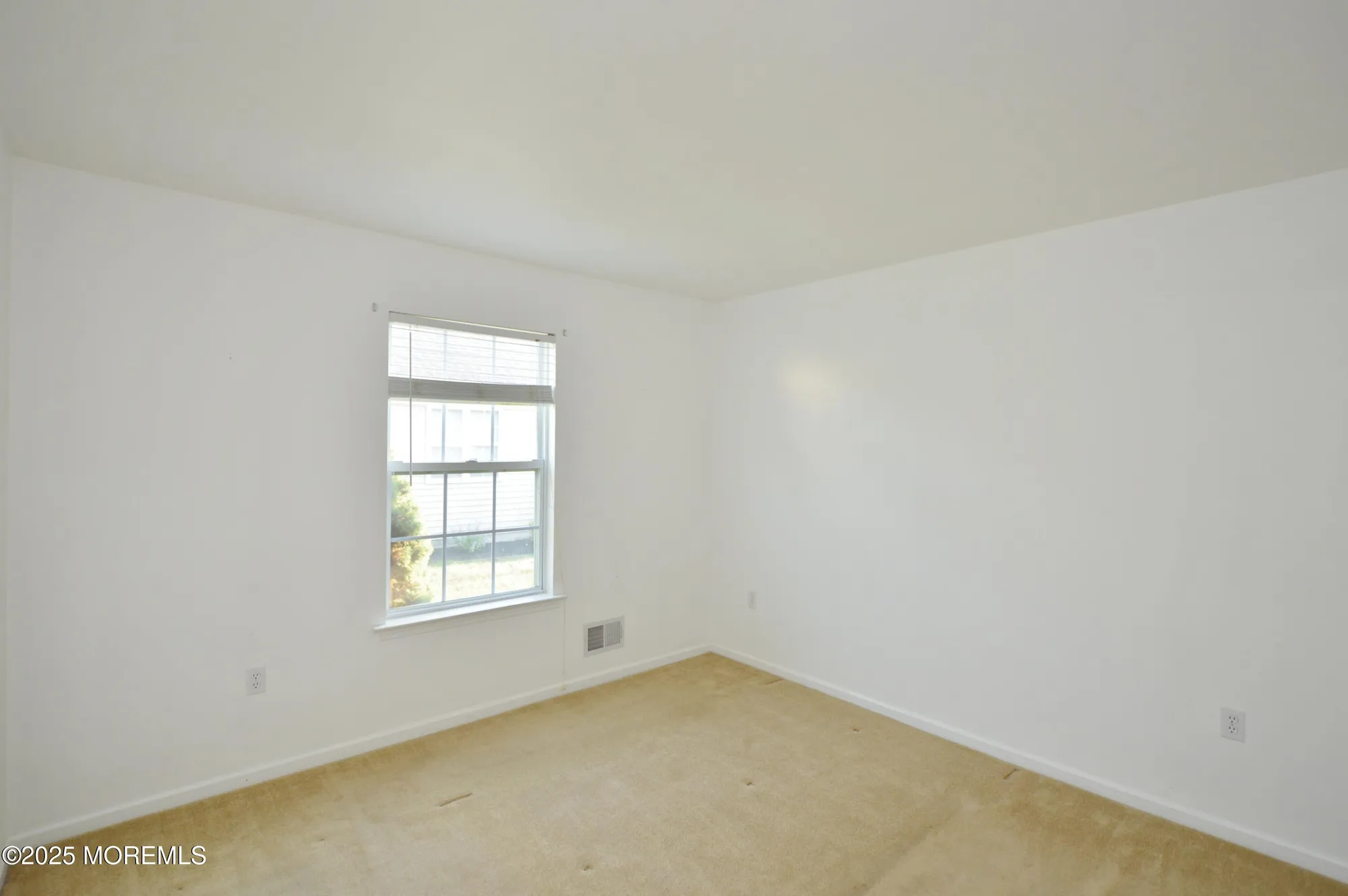 Property Slideshow image 22 of 35 | 3333 deep river ln, Toms River, NJ, 08755