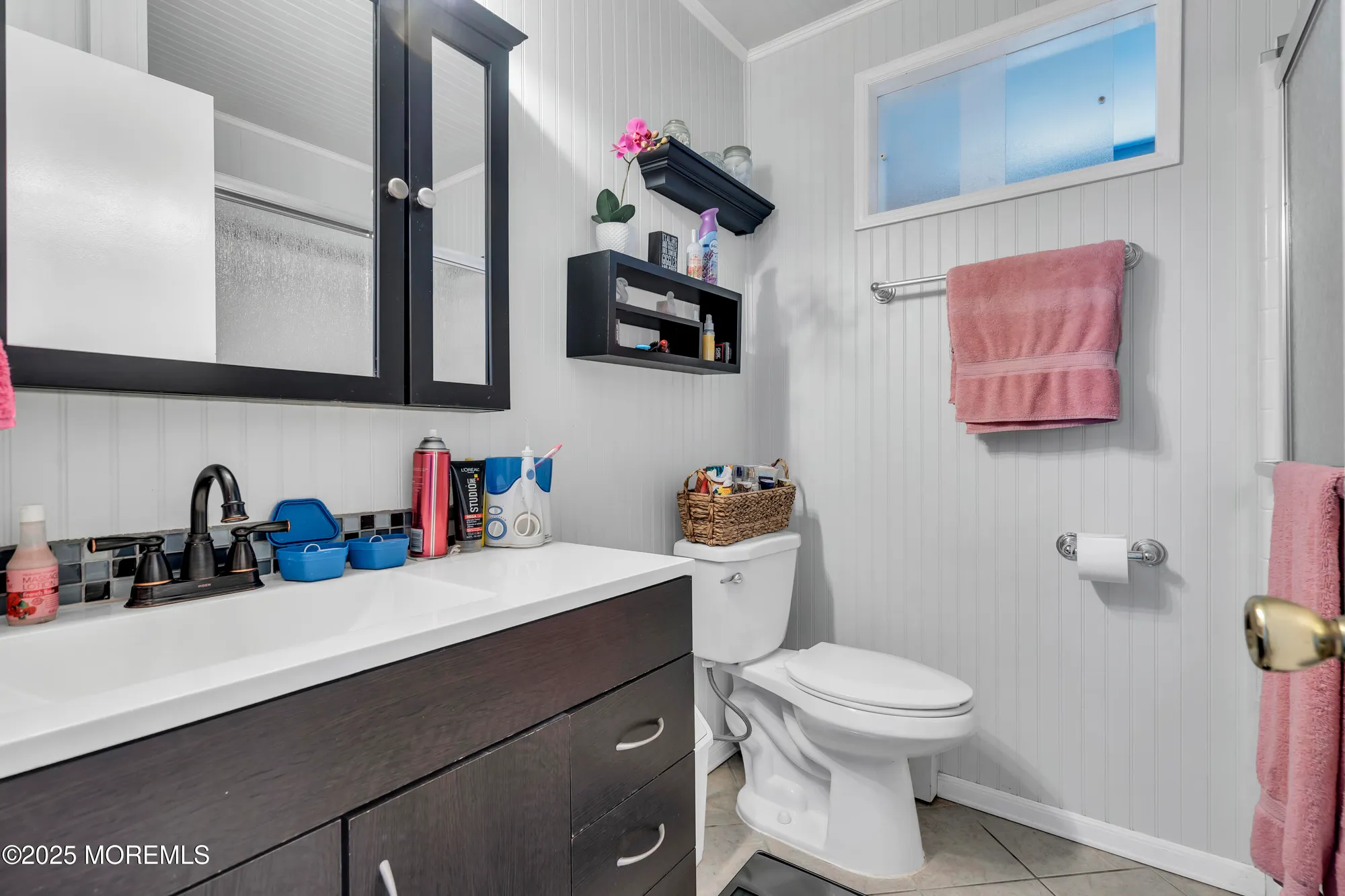 Property Slideshow image 16 of 43 | 8 tijuana ct, Toms River, NJ, 08757