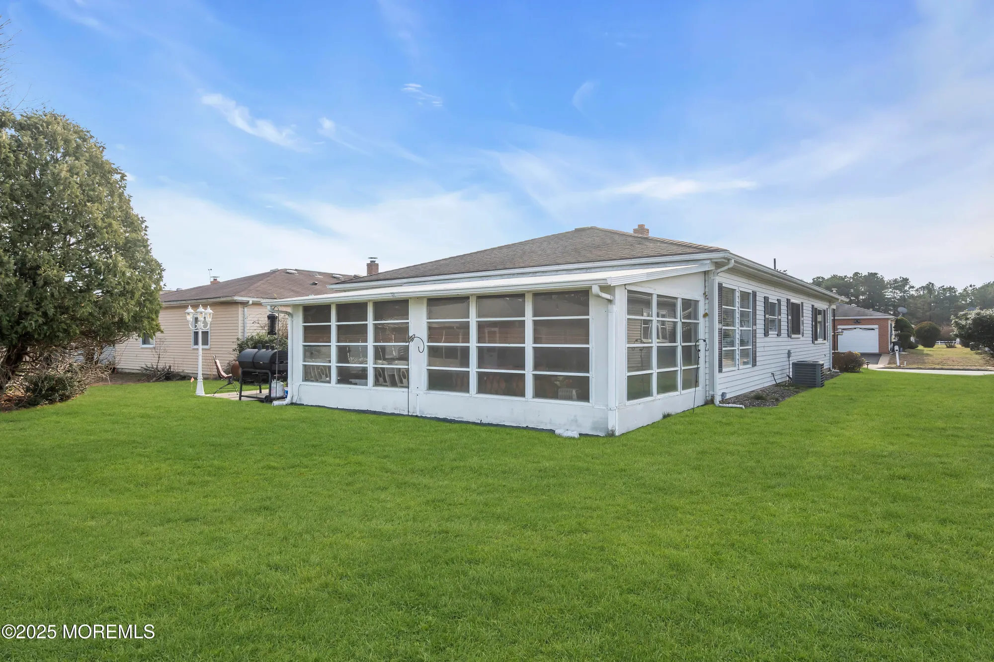 Property Slideshow image 28 of 43 | 8 tijuana ct, Toms River, NJ, 08757