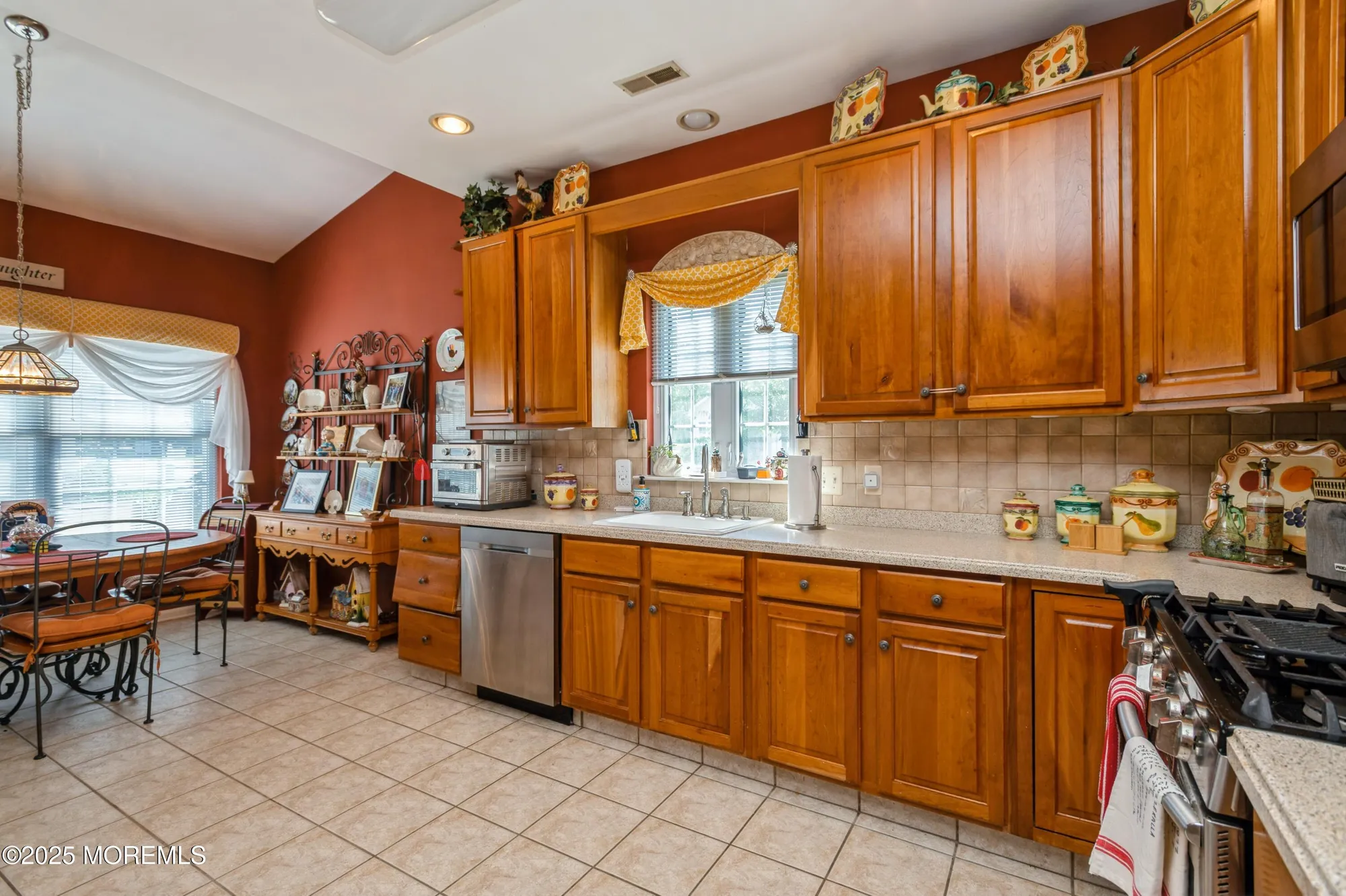 Property Slideshow image 7 of 26 | 1 rye ct, Jackson, NJ, 08527