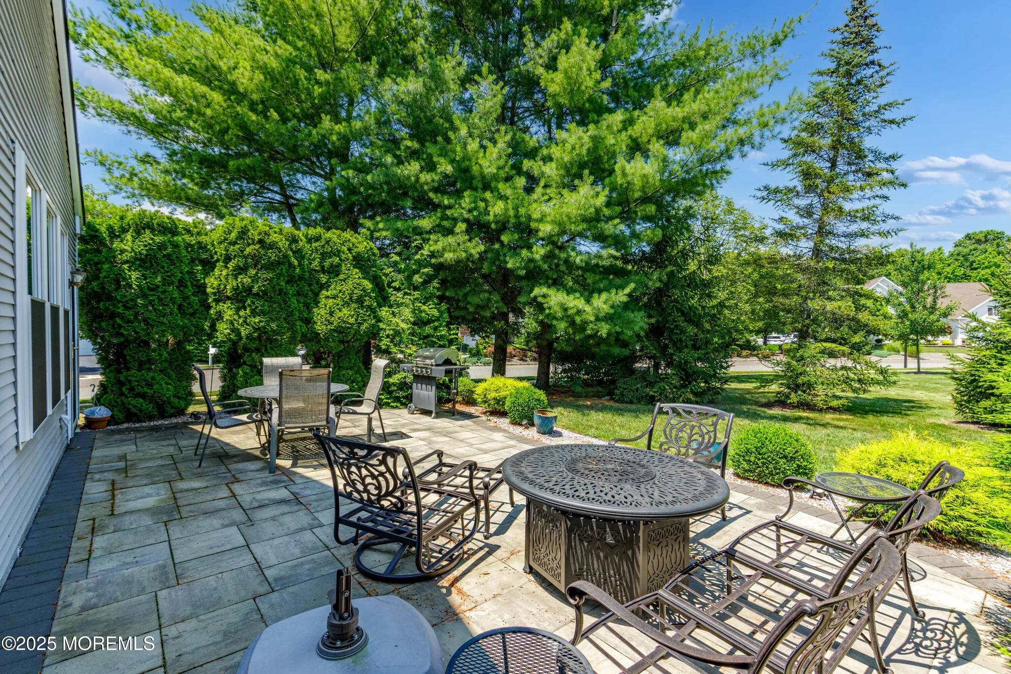 Property Slideshow image 31 of 33 | 32 waltham way, Jackson, NJ, 08527