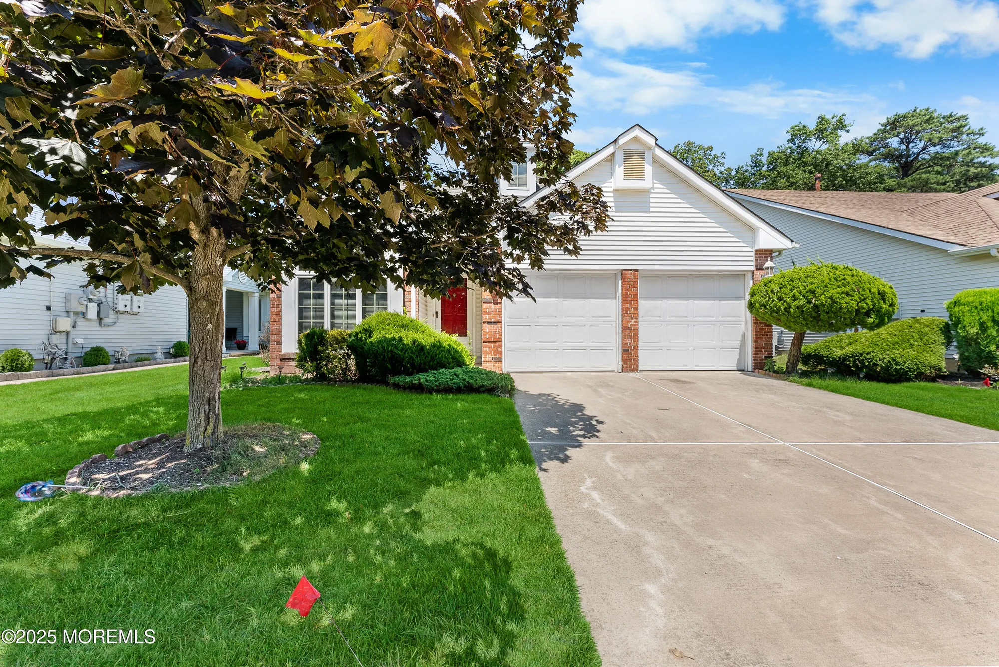 Property Slideshow image 3 of 24 | 1797 sweetbay dr, Toms River, NJ, 08755