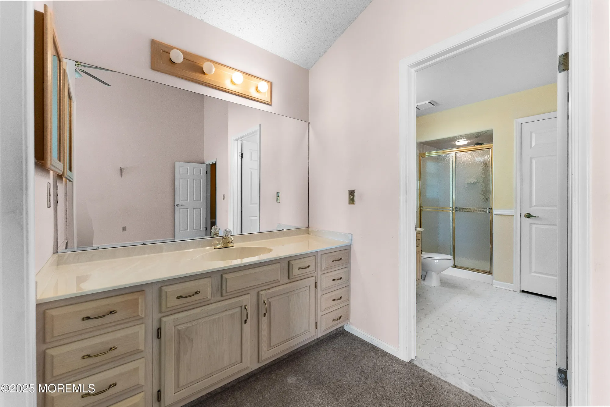 Property Slideshow image 18 of 24 | 1797 sweetbay dr, Toms River, NJ, 08755