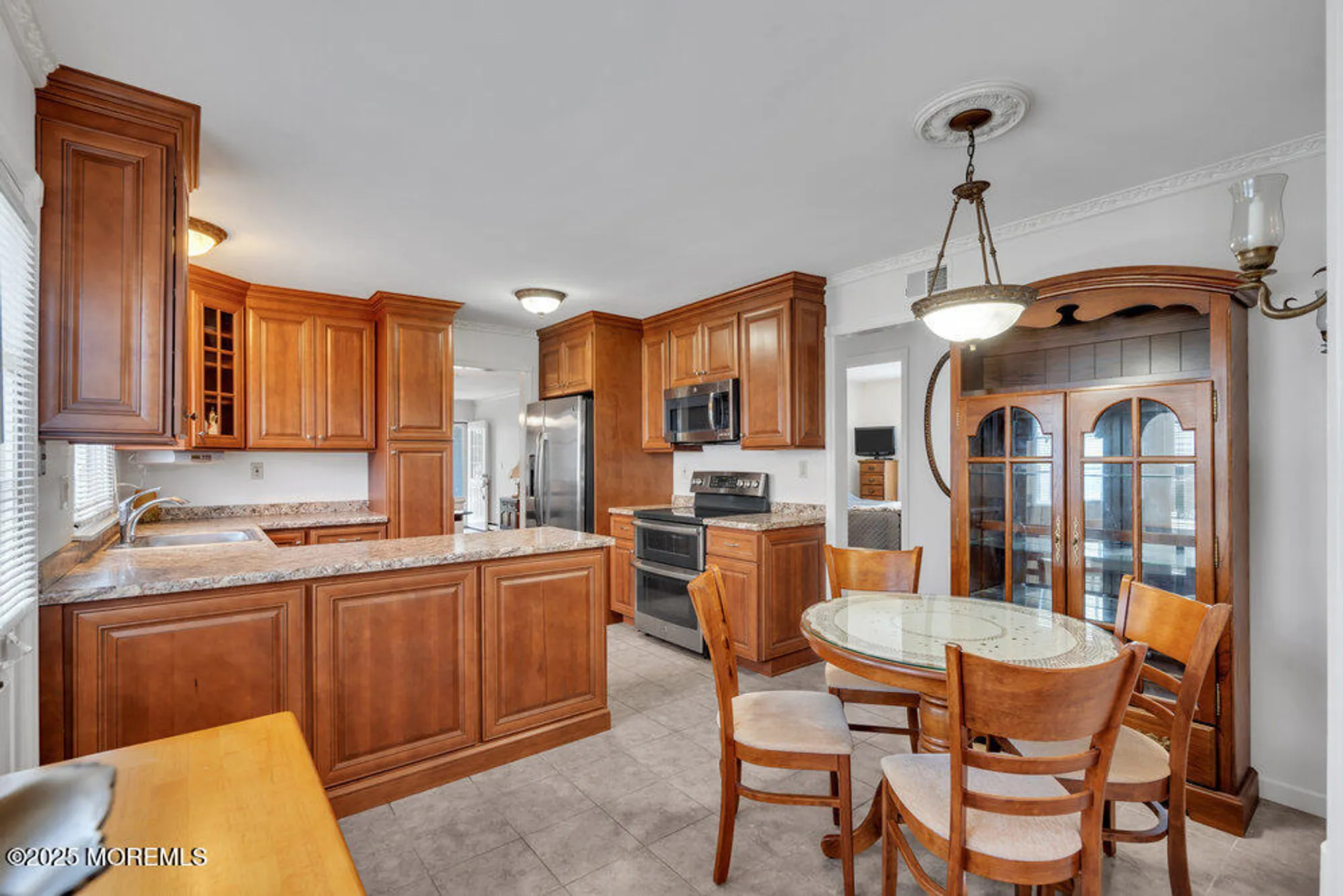 Property Slideshow image 7 of 19 | 9 oakham row, Manchester, NJ, 08759