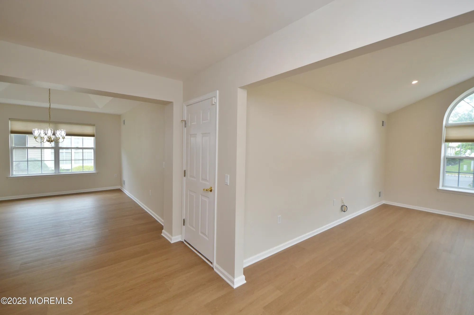 Property Slideshow image 6 of 56 | 2927 rock hill ln, Toms River, NJ, 08755