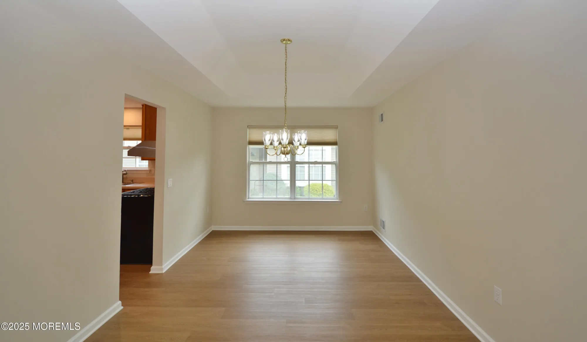 Property Slideshow image 14 of 56 | 2927 rock hill ln, Toms River, NJ, 08755