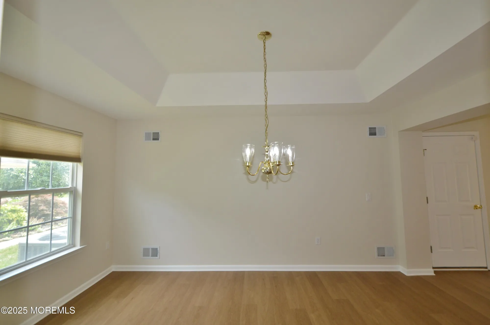 Property Slideshow image 13 of 56 | 2927 rock hill ln, Toms River, NJ, 08755